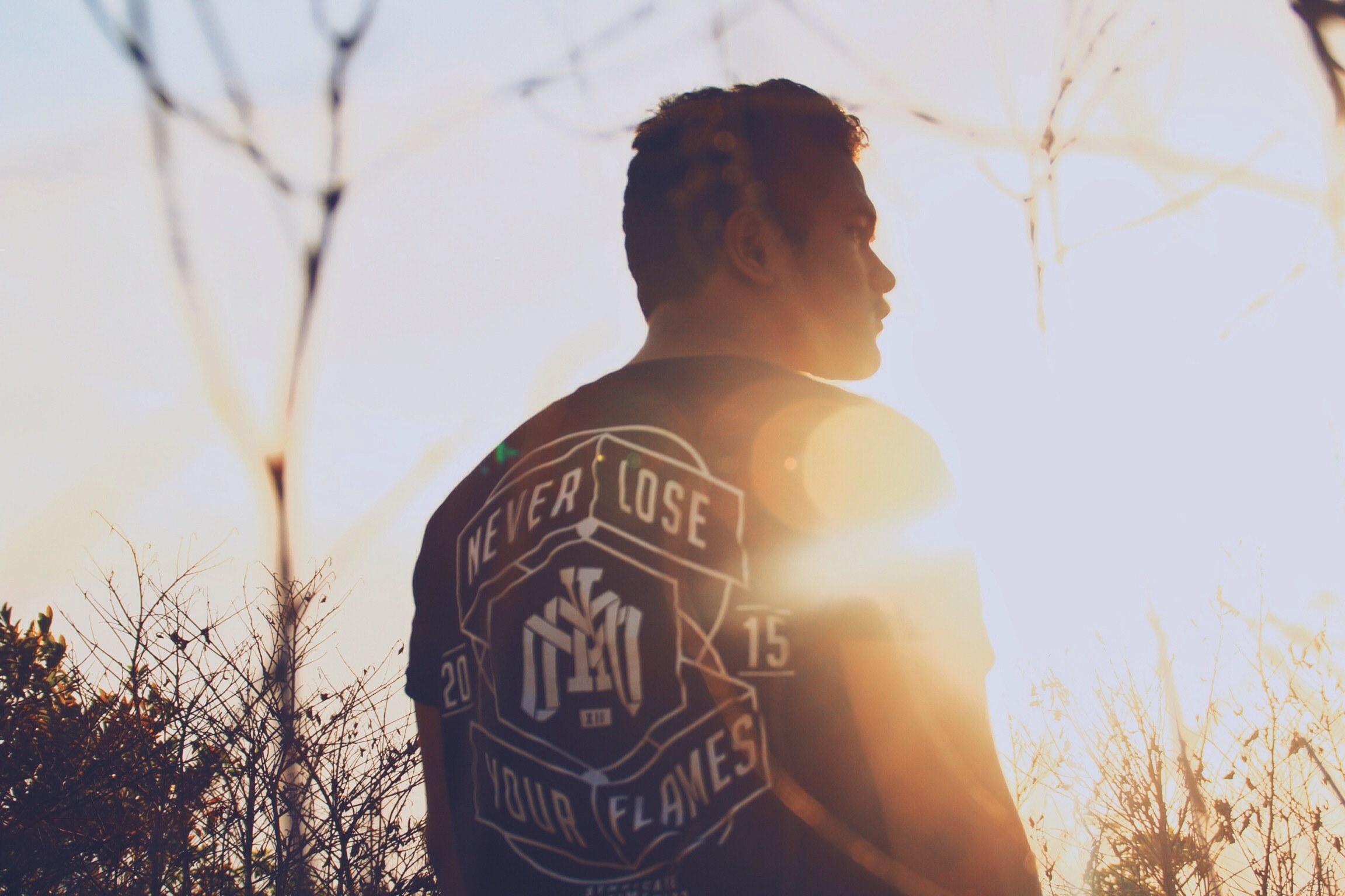 man sunshine lens flare and sunset 4k, HD Wallpaper