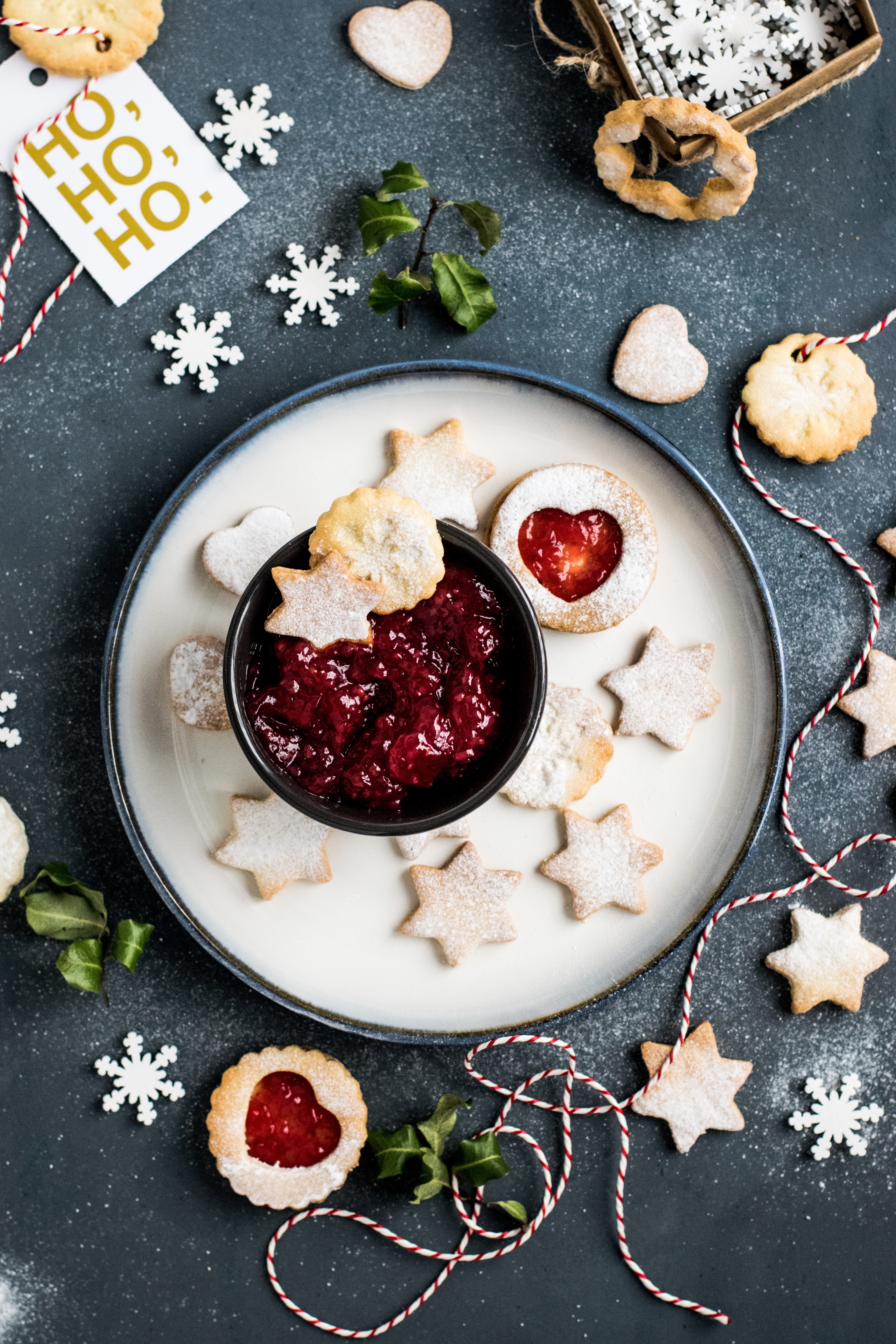 handmade cookies with raspberry jam 4k, Phone HD Wallpaper