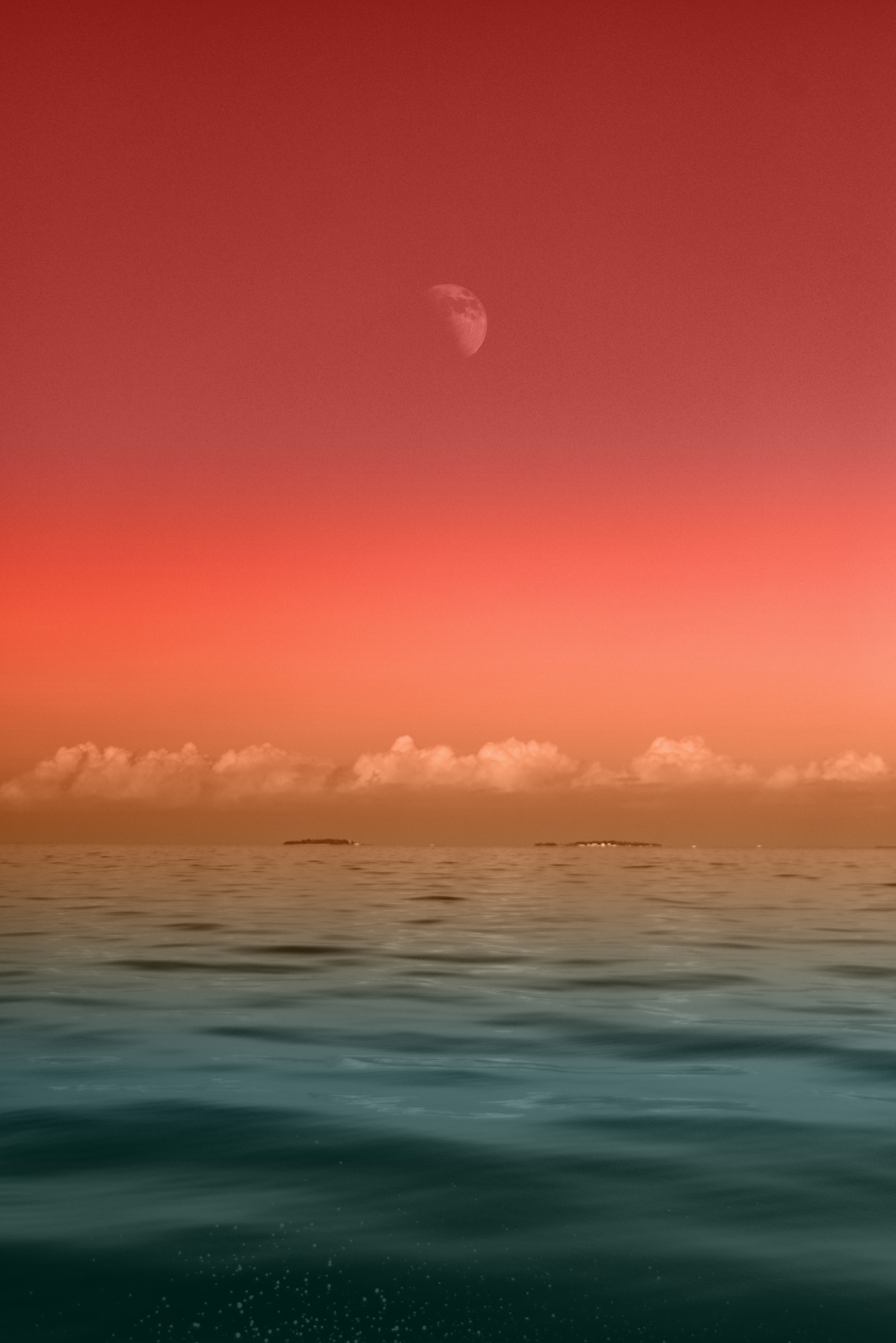 the sky and sea appear in gradients on a cloudy day as a hazy moon rises, new horizons 4k, Phone HD Wallpaper