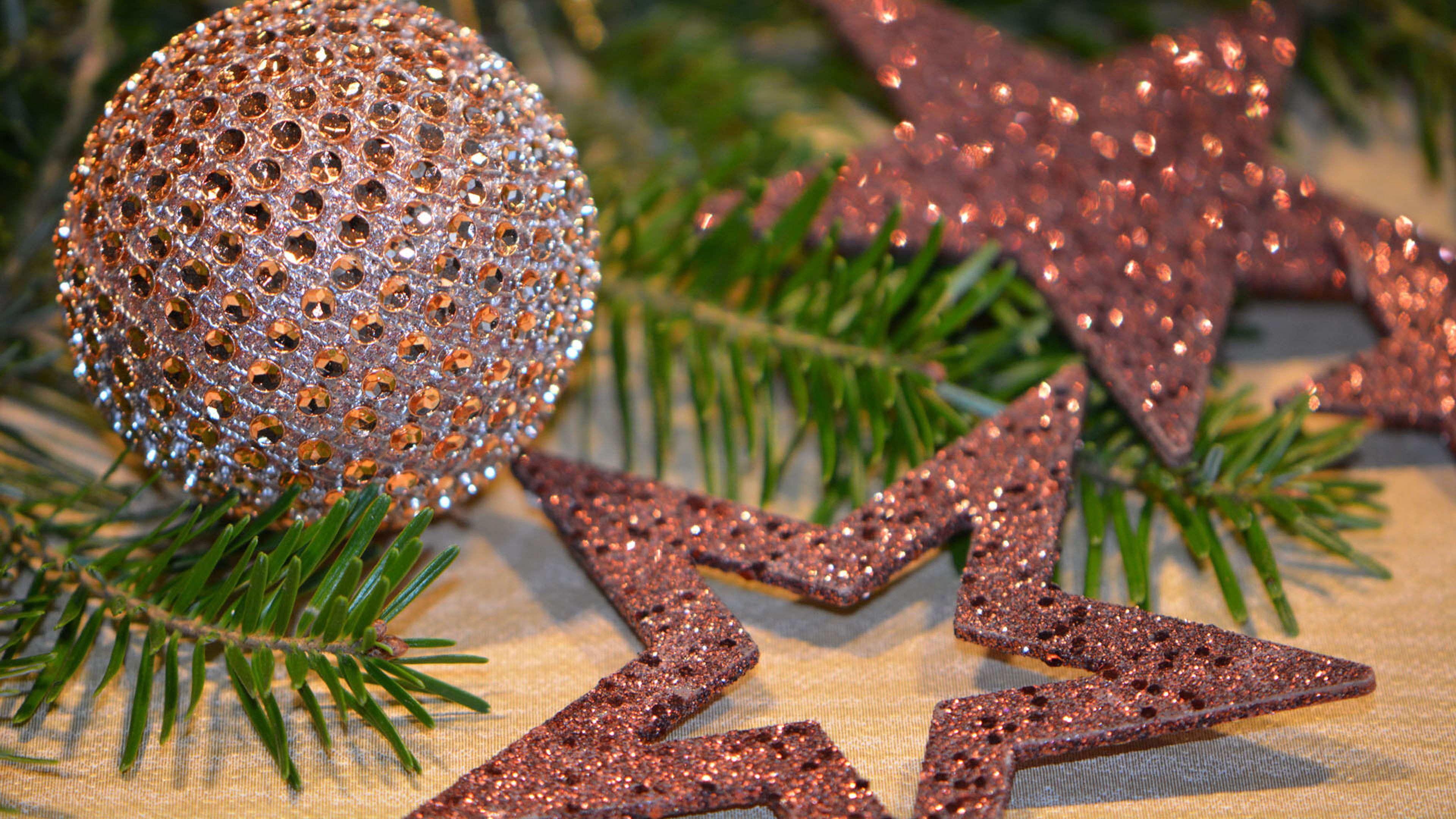 christmas balls, glitter, christmas, 4k, HD Wallpaper