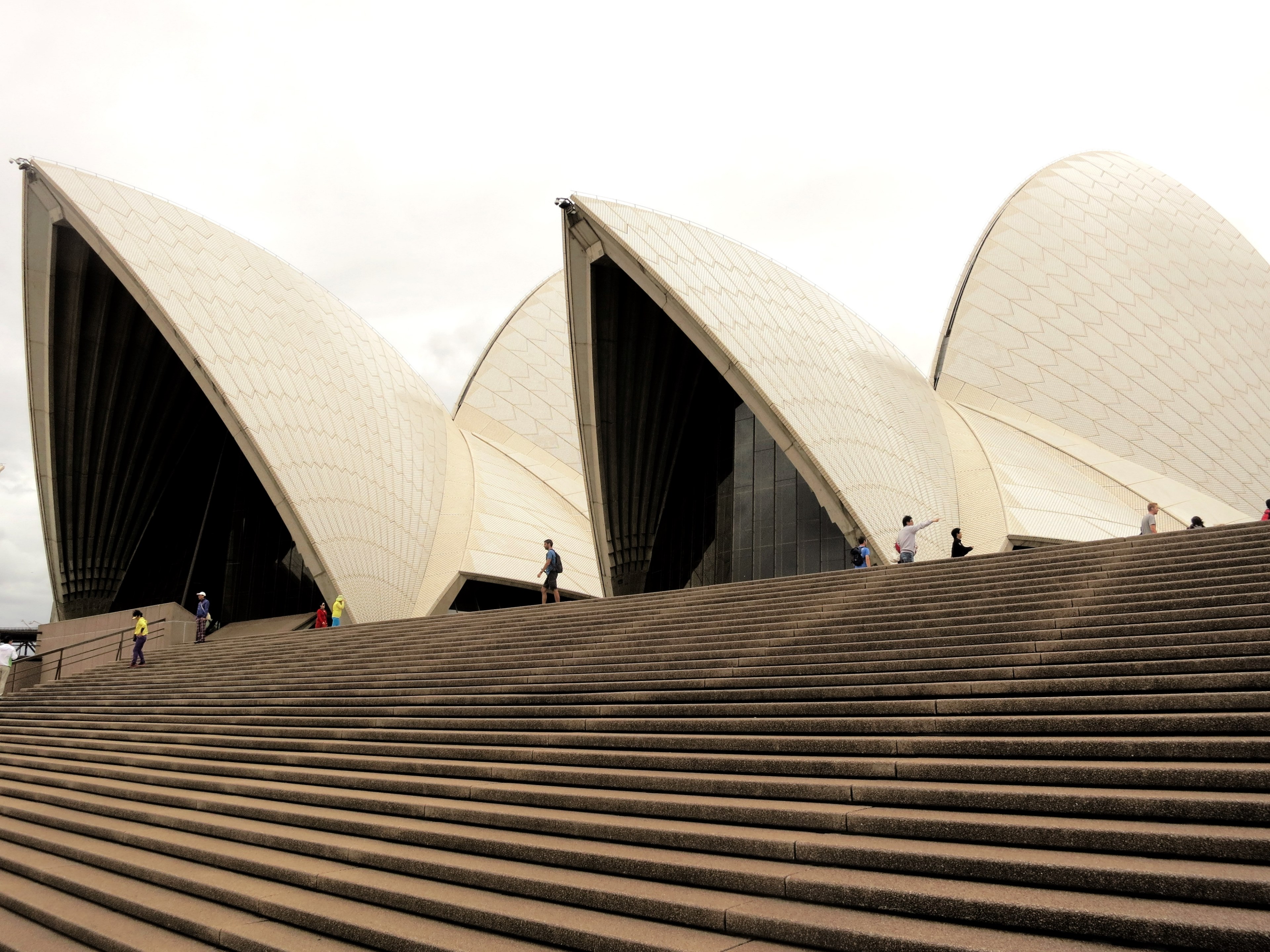 shot of the steps to the sydney opera house where tourists are walking around under an overcast sky, backpacking australia sydney opera house 4k, HD Wallpaper