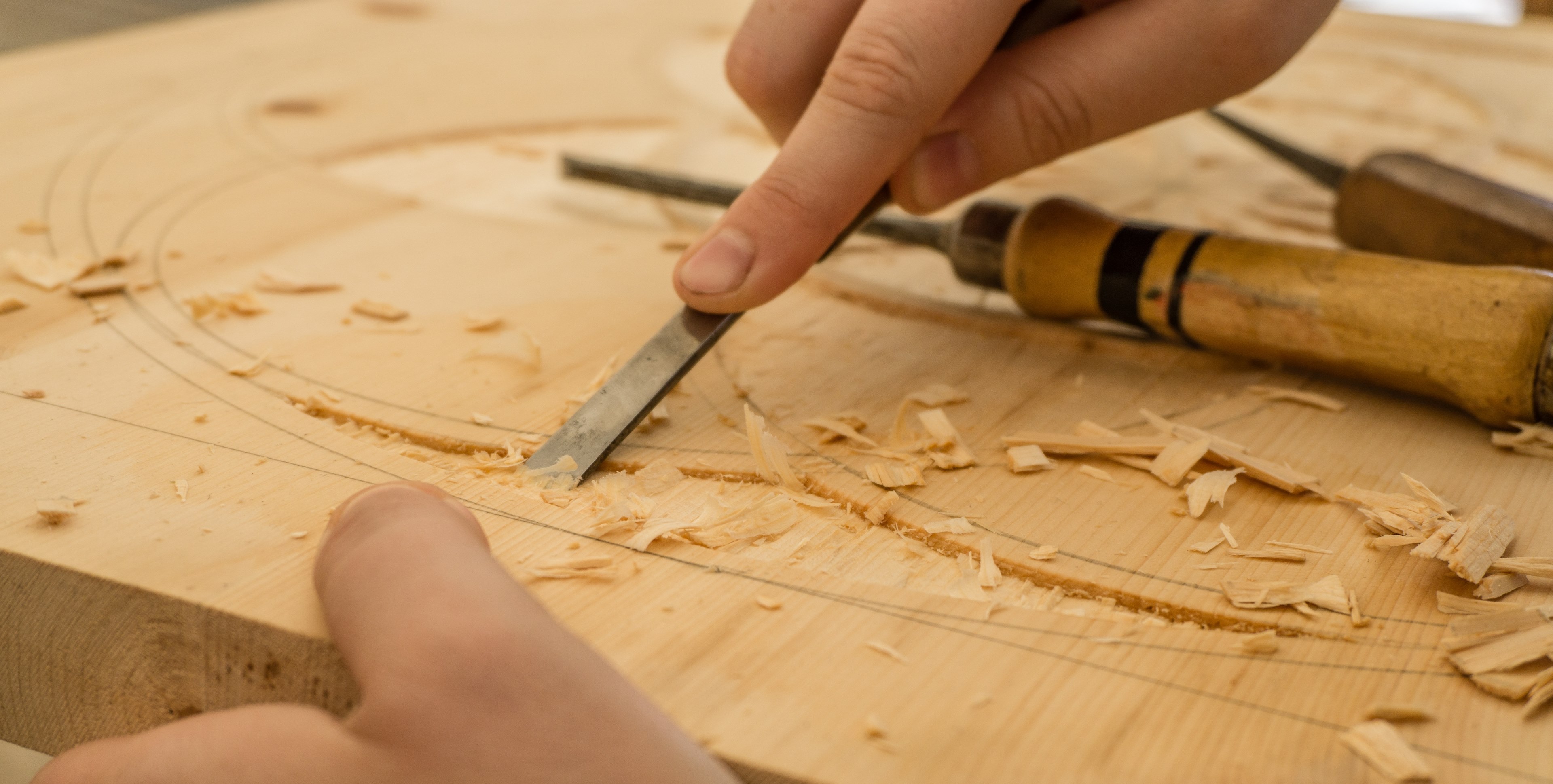 close up of a person using a chisel to carve in a large wooden board, carving closeup no_ 2 4k, HD Wallpaper
