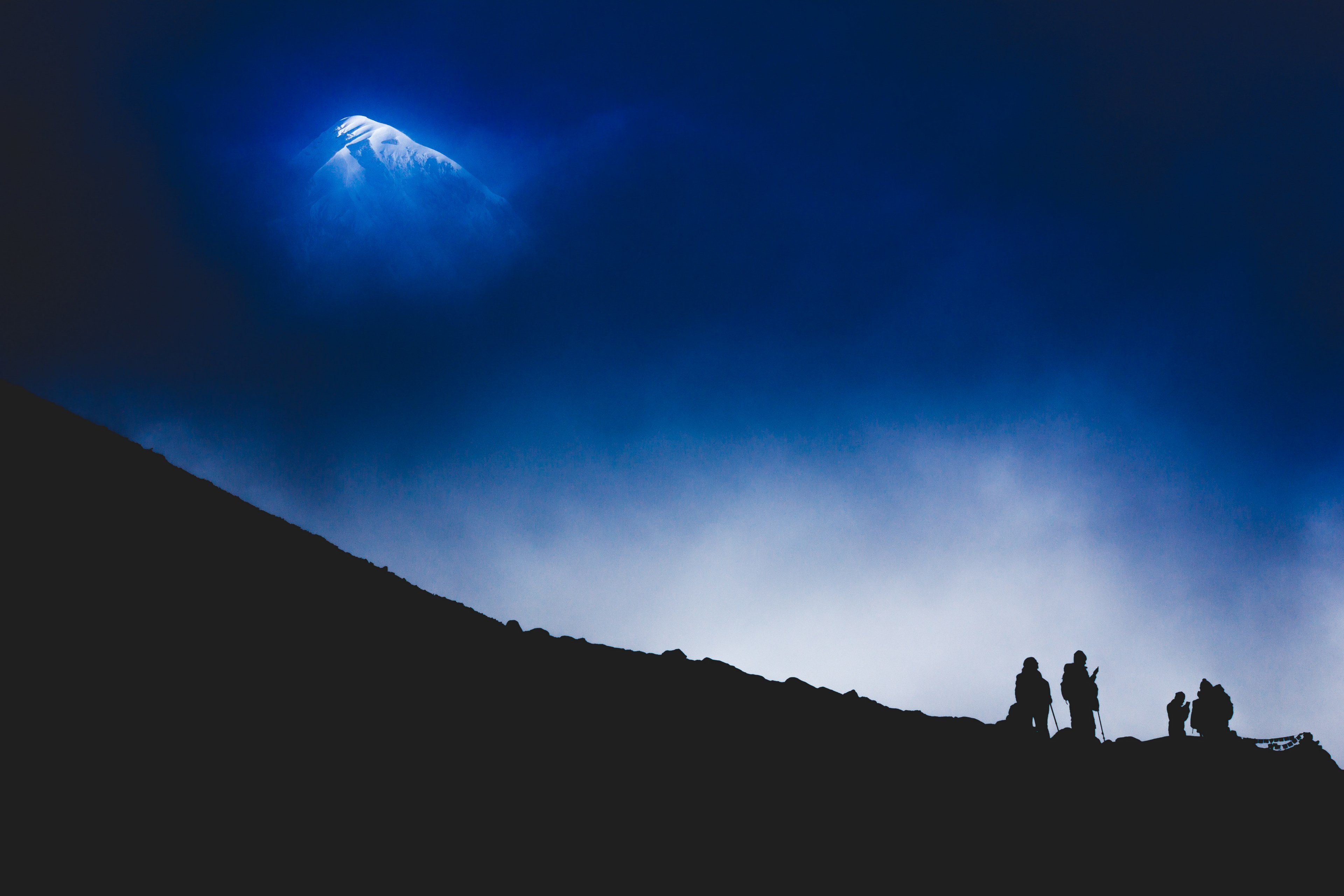a night time shot with blue lights shining through the clouds, _mountains may depart 4k, HD Wallpaper