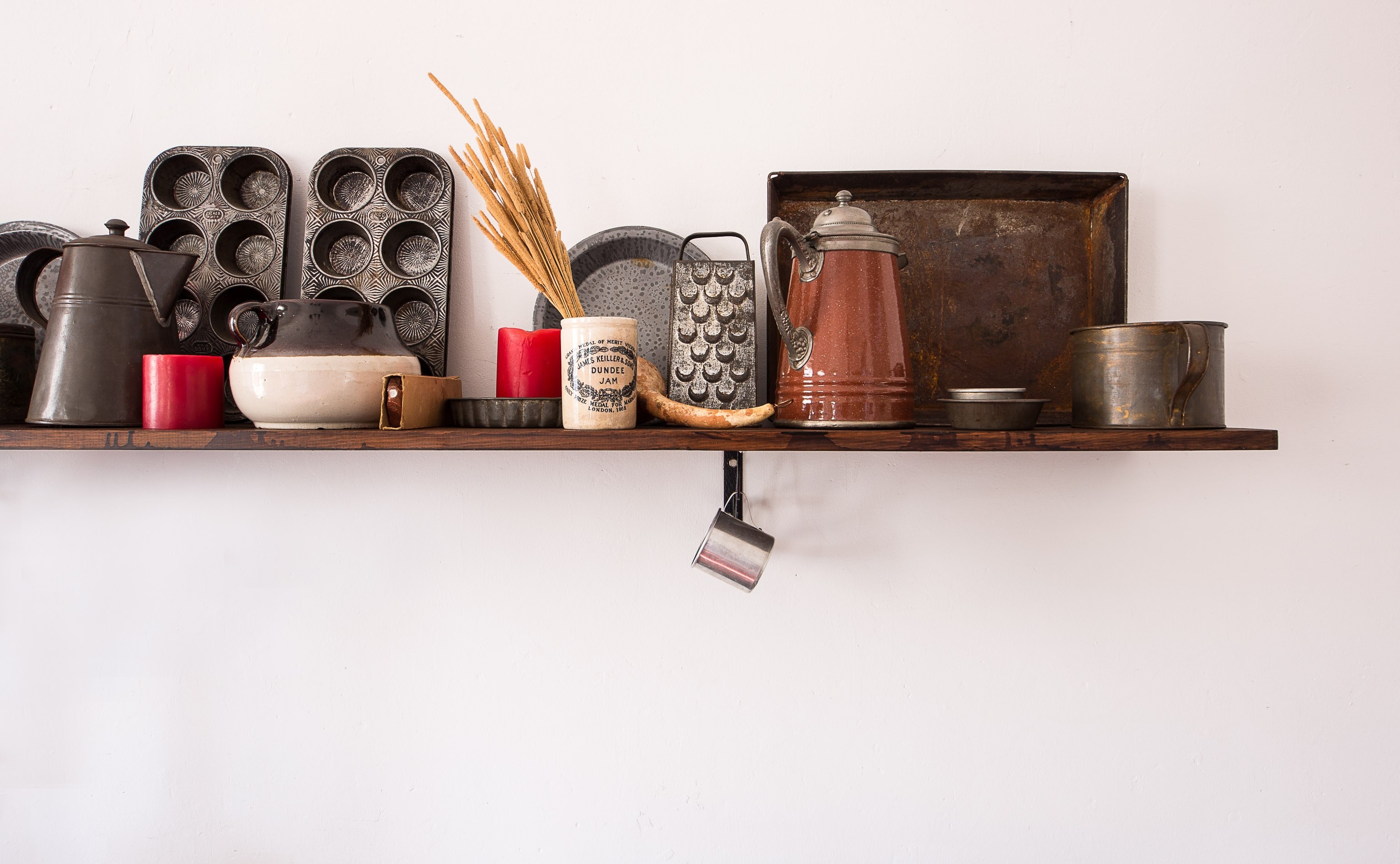 antiques in the kitchen 4k, HD Wallpaper