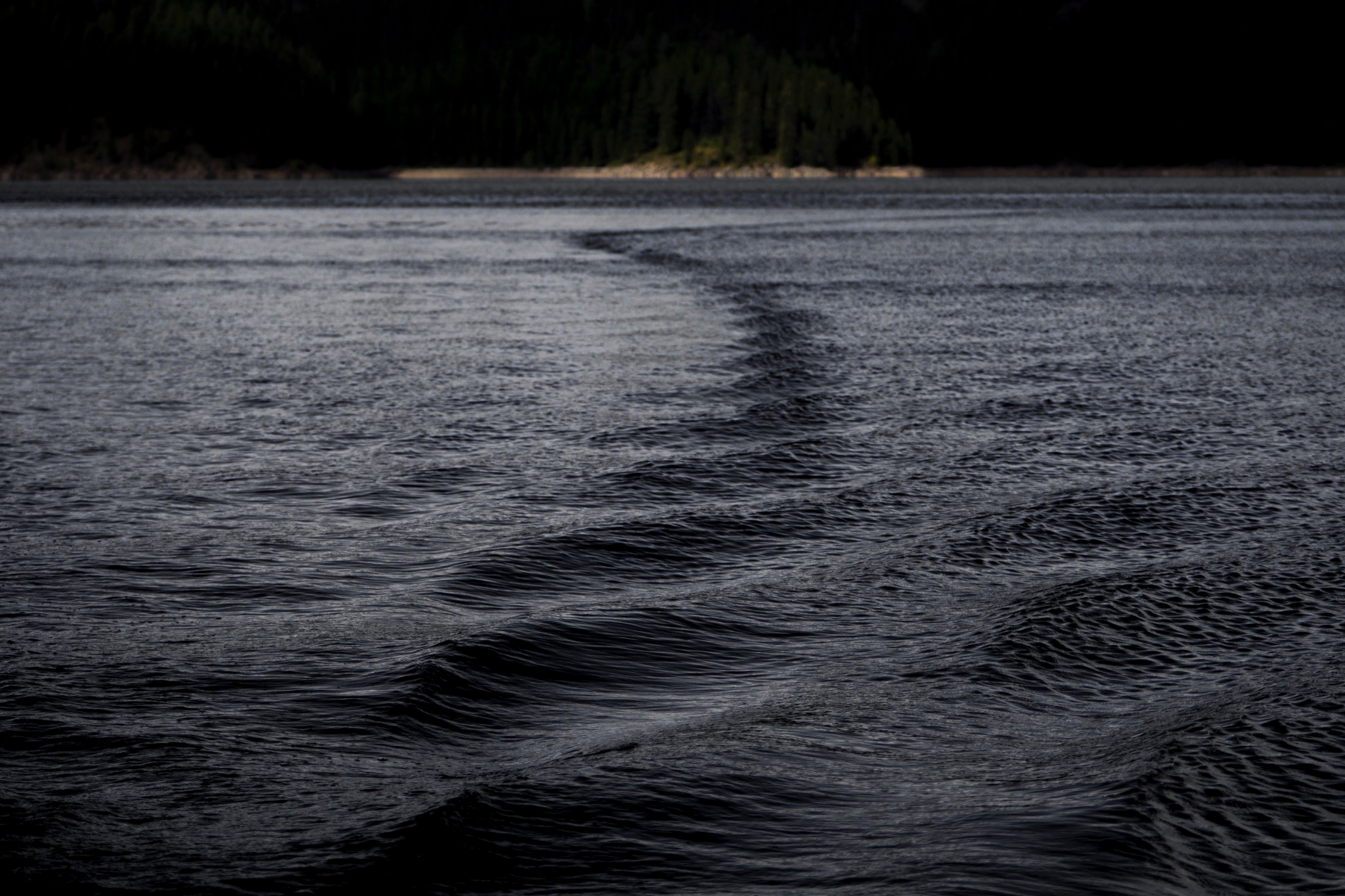 water ripple lake and dark 4k, HD Wallpaper