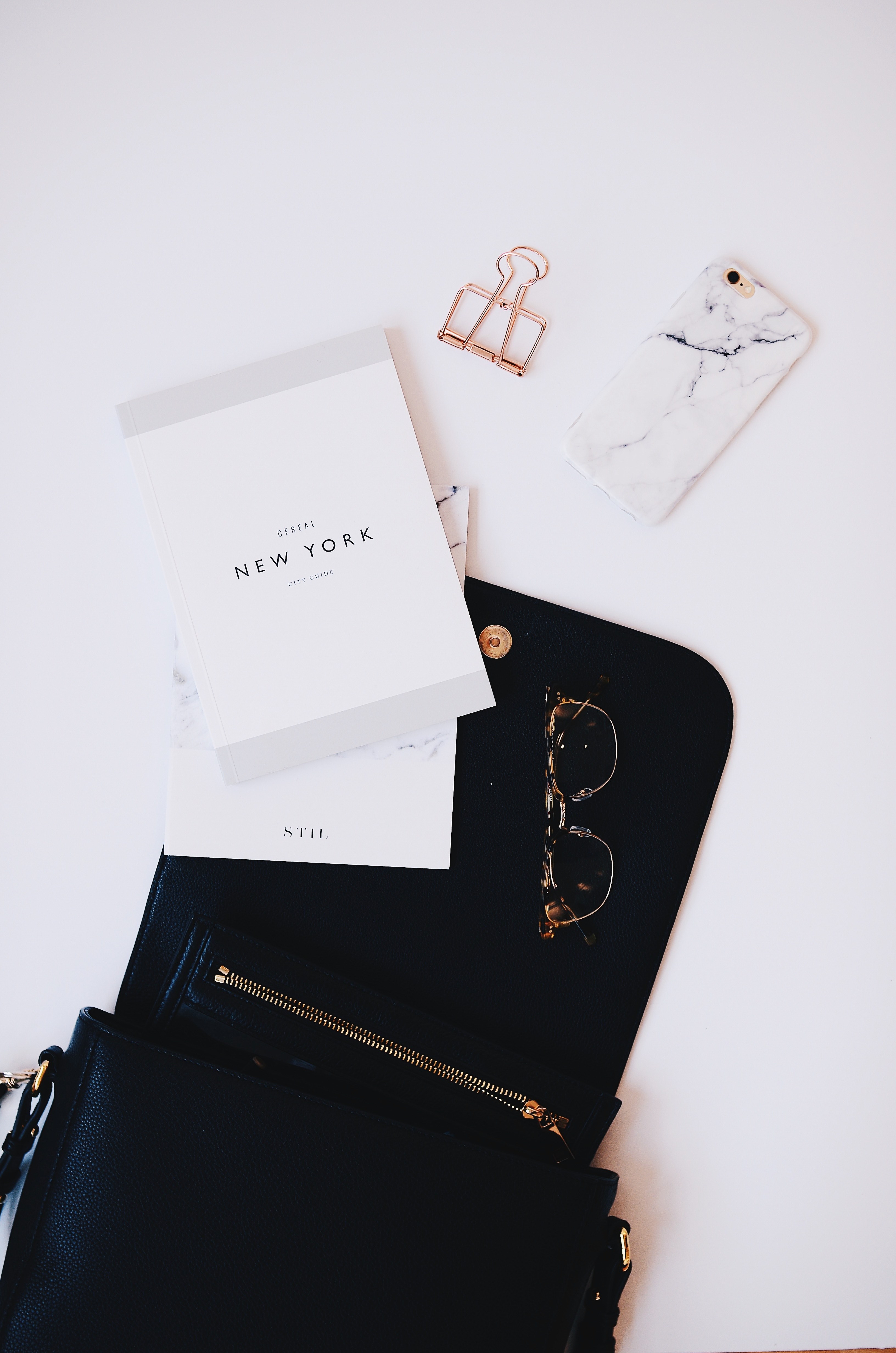 whats in my bag 4k, Phone HD Wallpaper