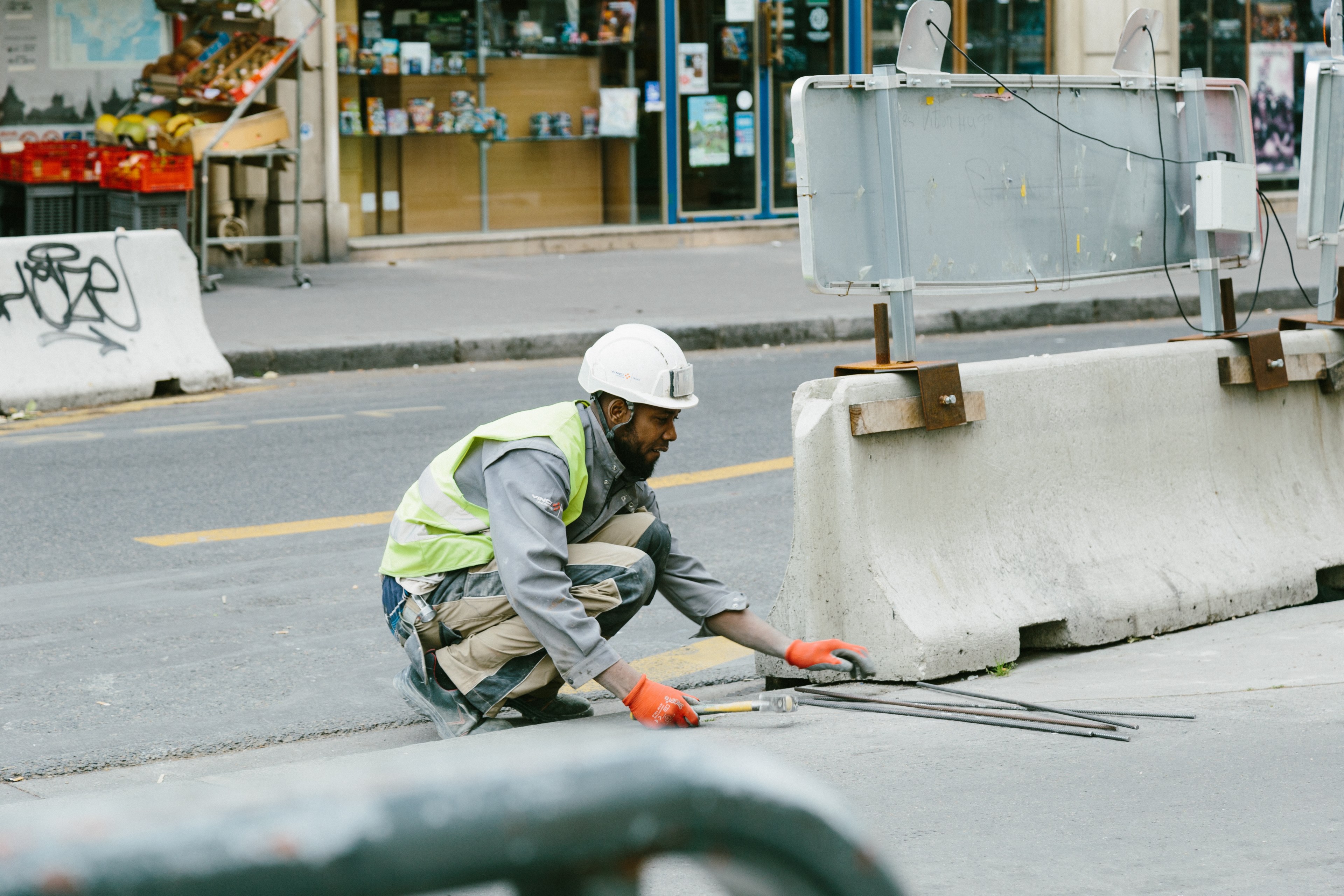 a city worker, _city worker 4k, HD Wallpaper