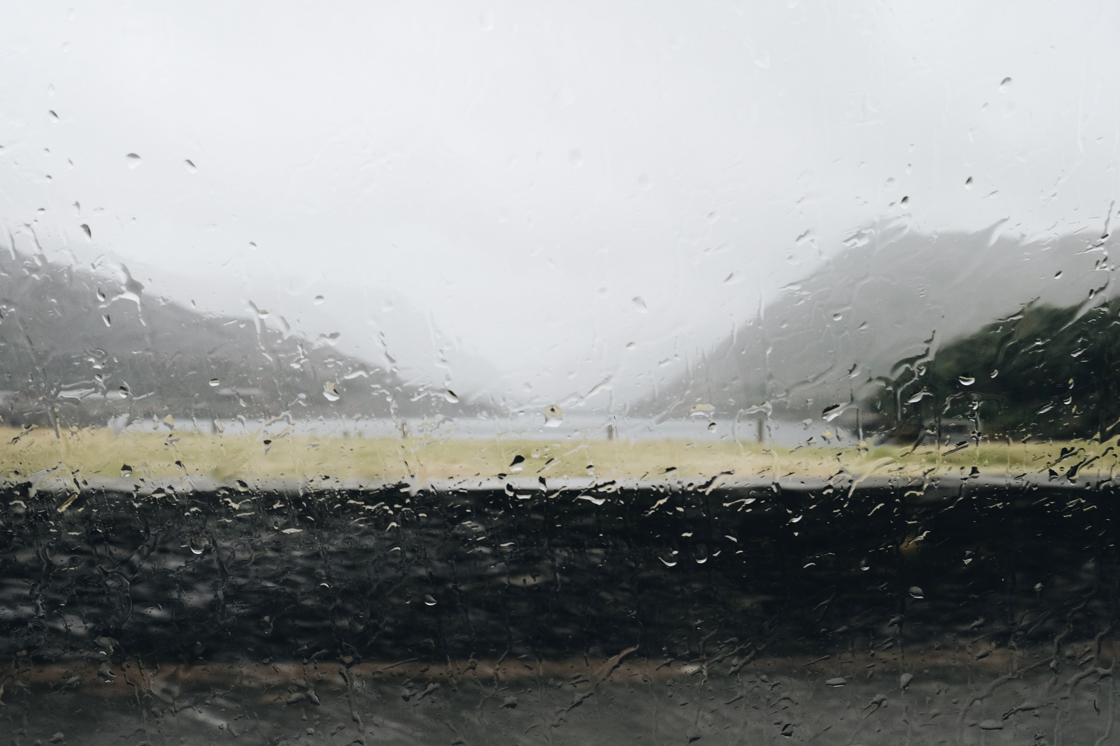 welsh rain through the window 4k, HD Wallpaper