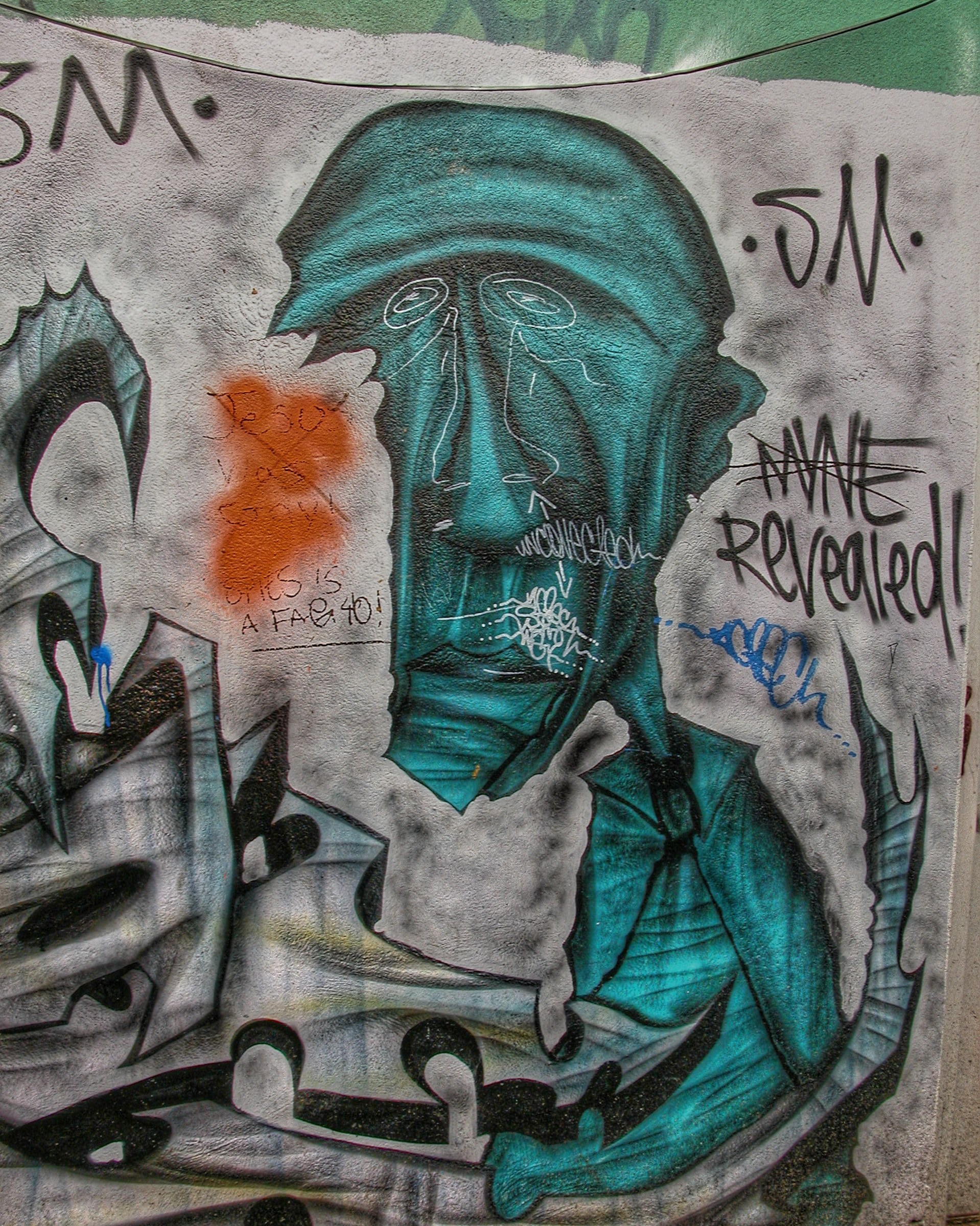 an odd character painted on a wall, _grafitti guy 4k, Phone HD Wallpaper