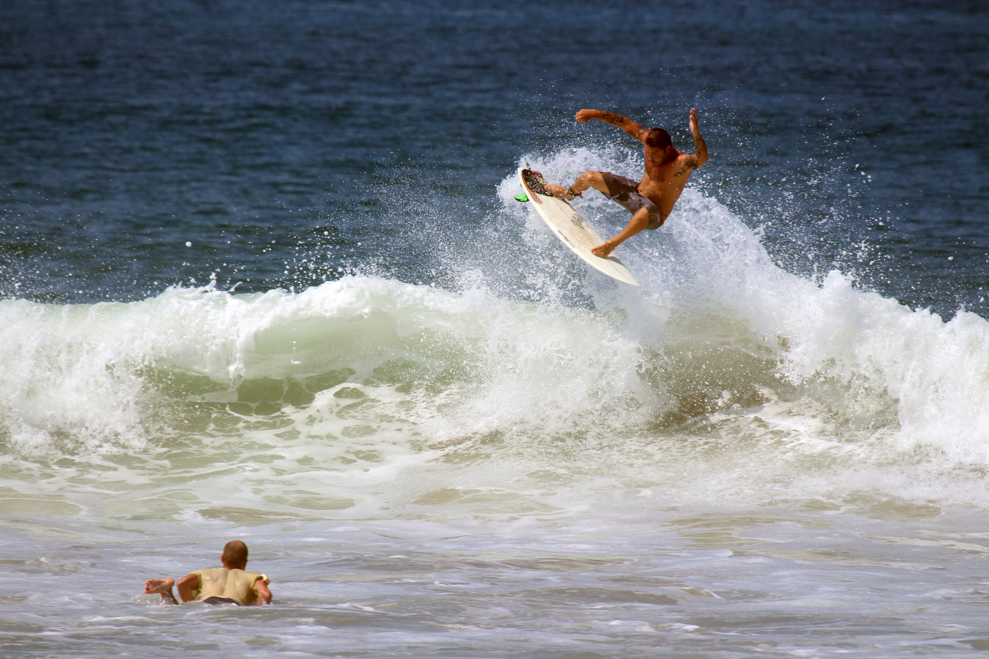 surf wave surfing and surfer 4k, HD Wallpaper