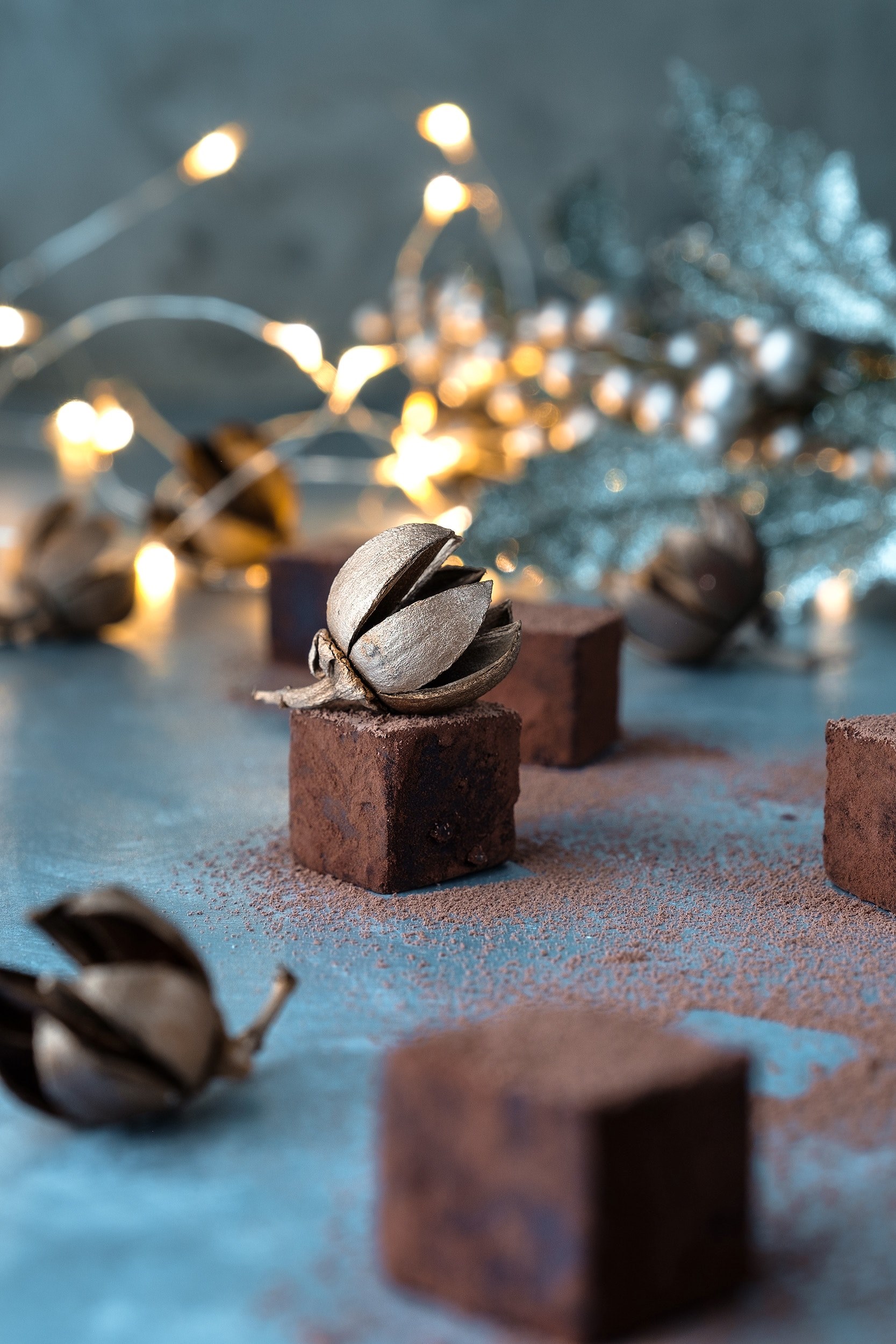 chocolate brownie fudge and lights hd, 4k, Phone HD Wallpaper