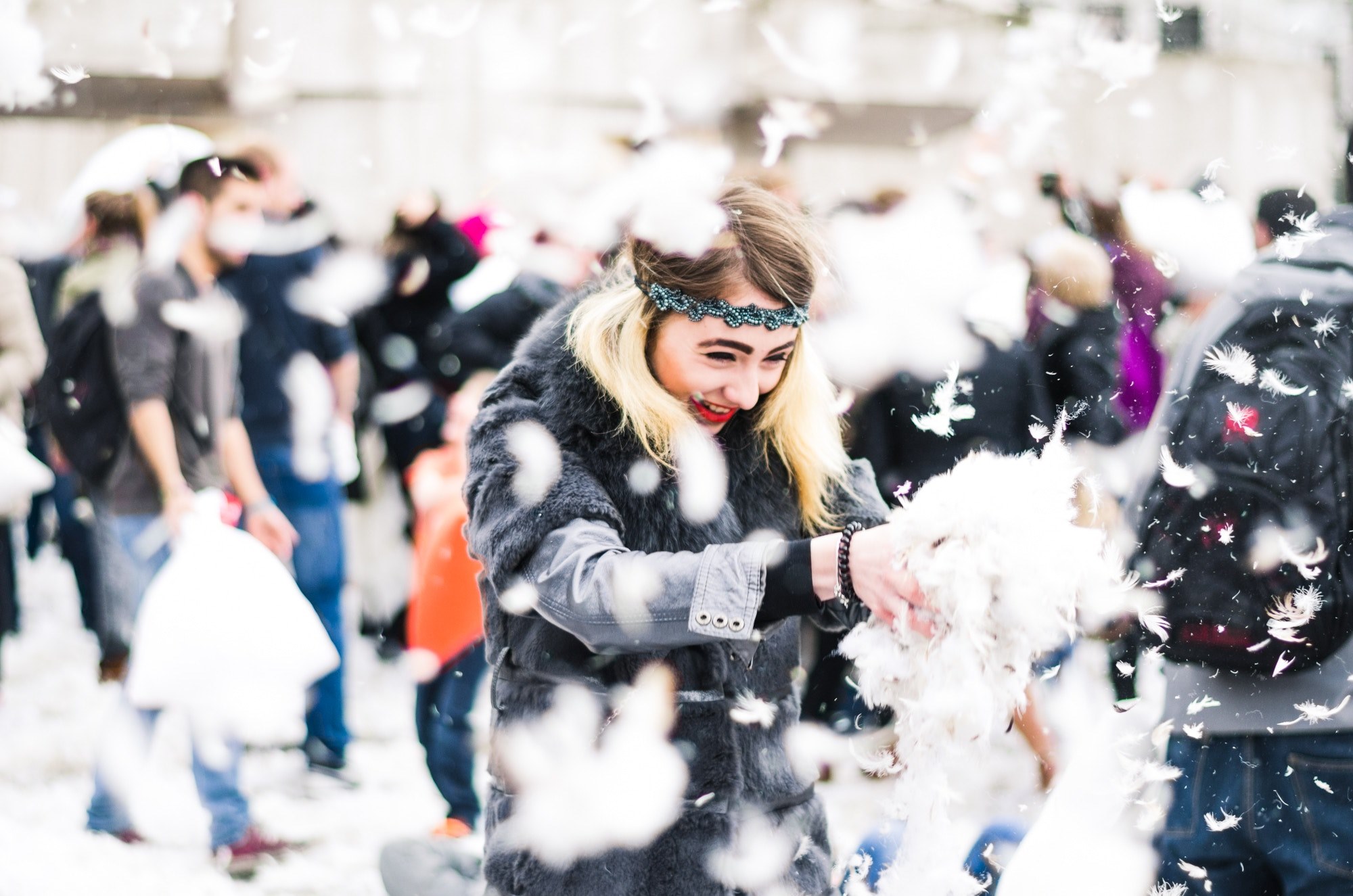 pillow fight feather girl and fun 4k, HD Wallpaper