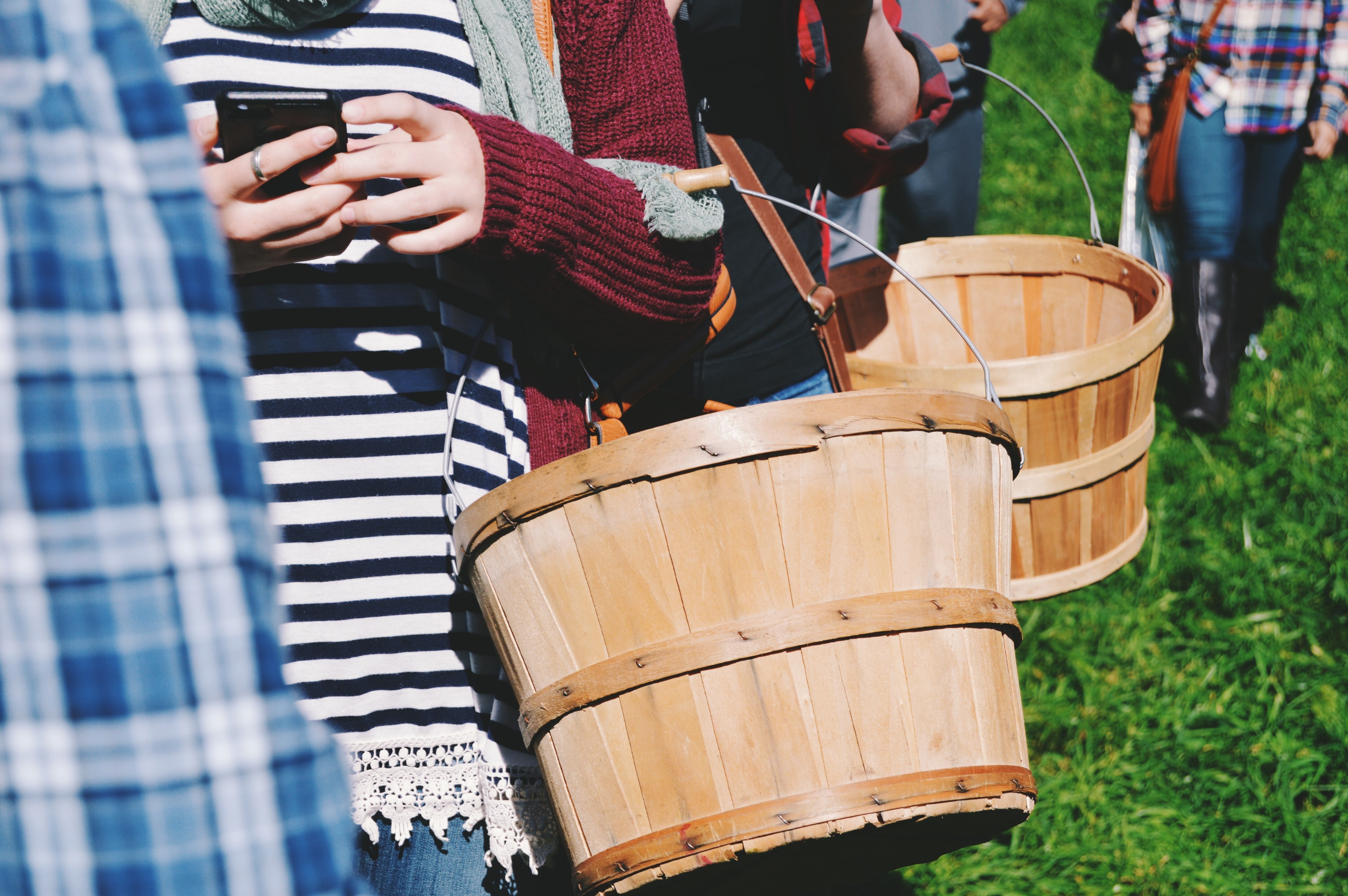 basket phone mobile phone and person 4k, HD Wallpaper