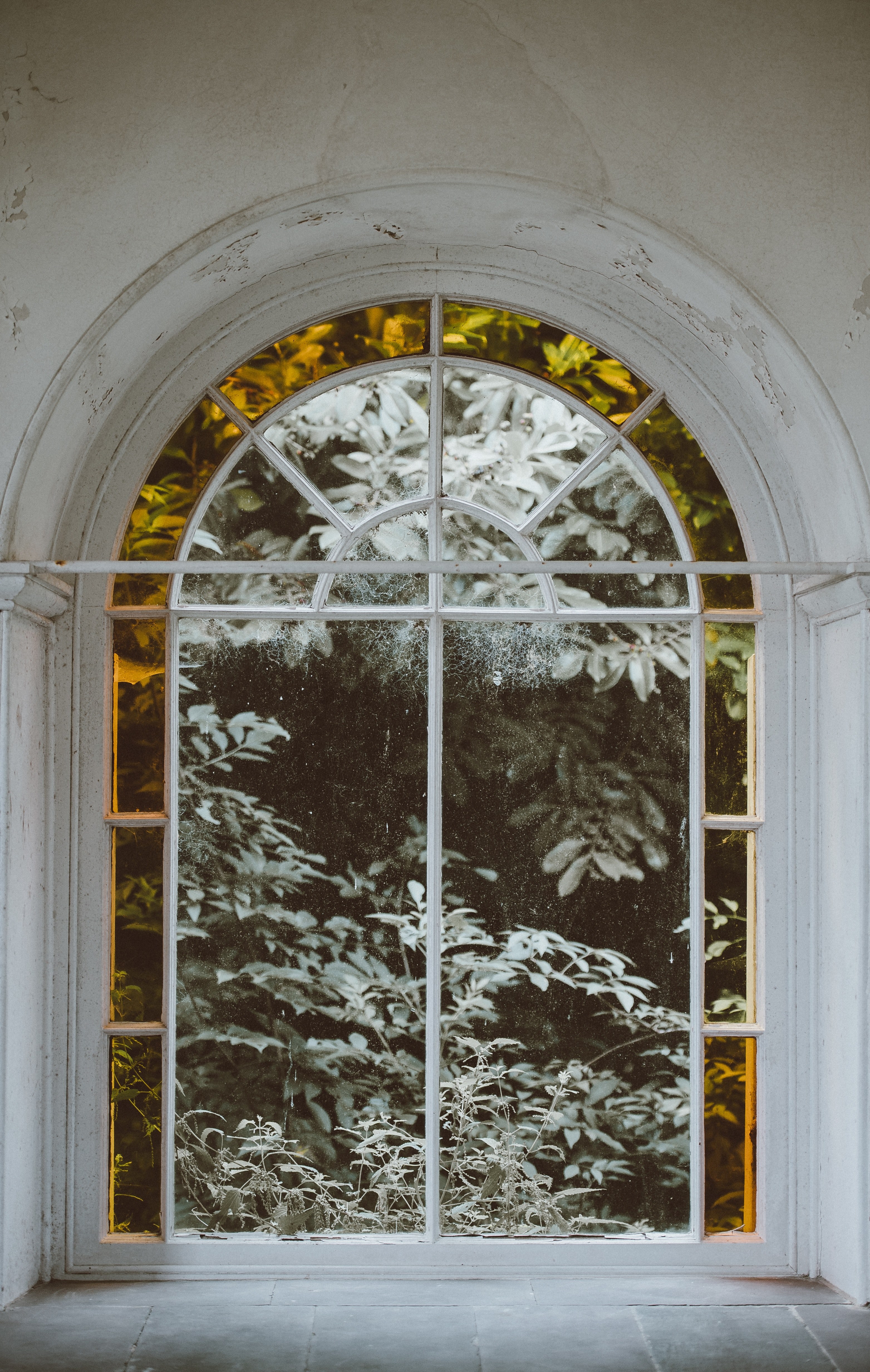 stained glass window 4k, Phone HD Wallpaper