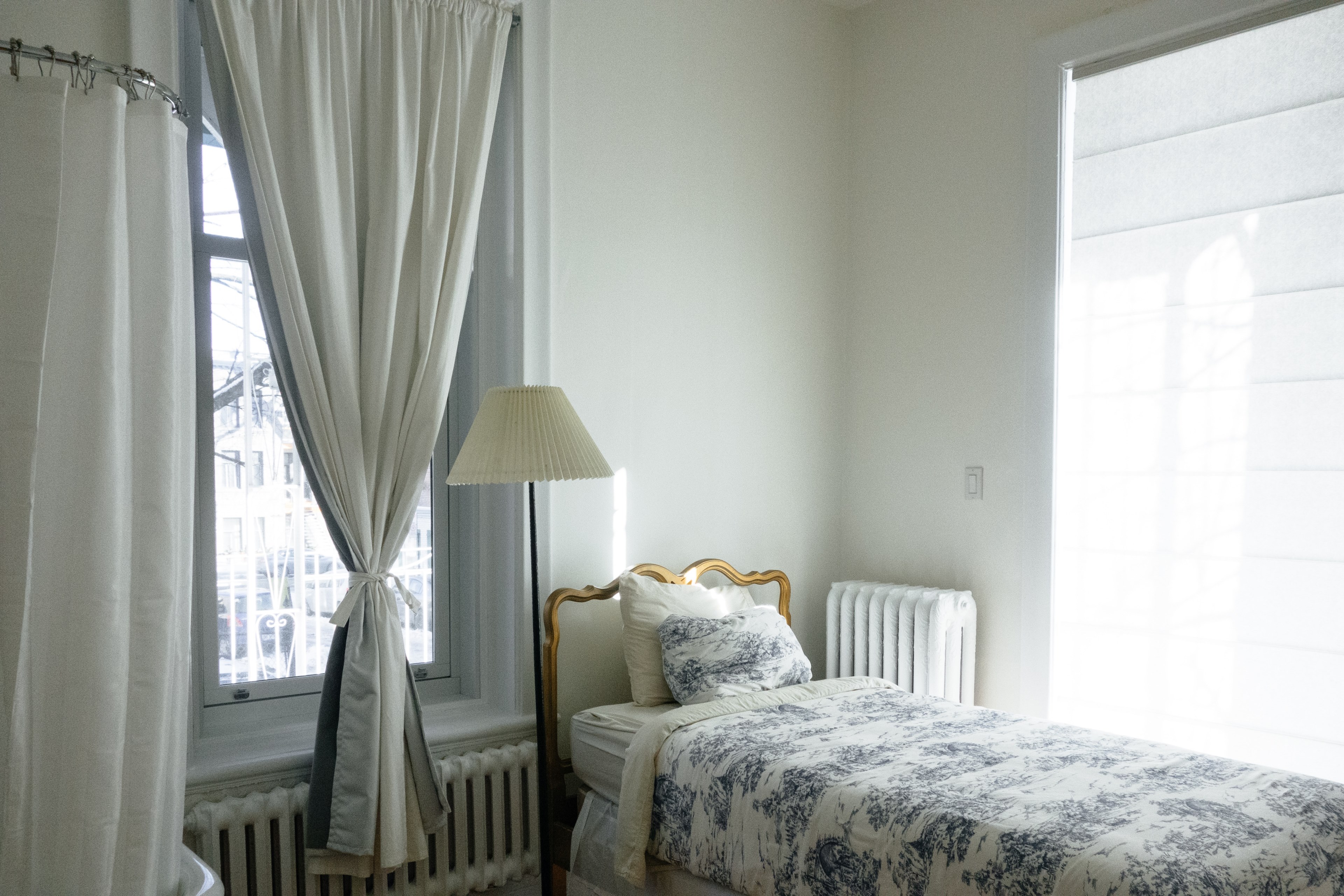 room bedroom bed and interior 4k, HD Wallpaper