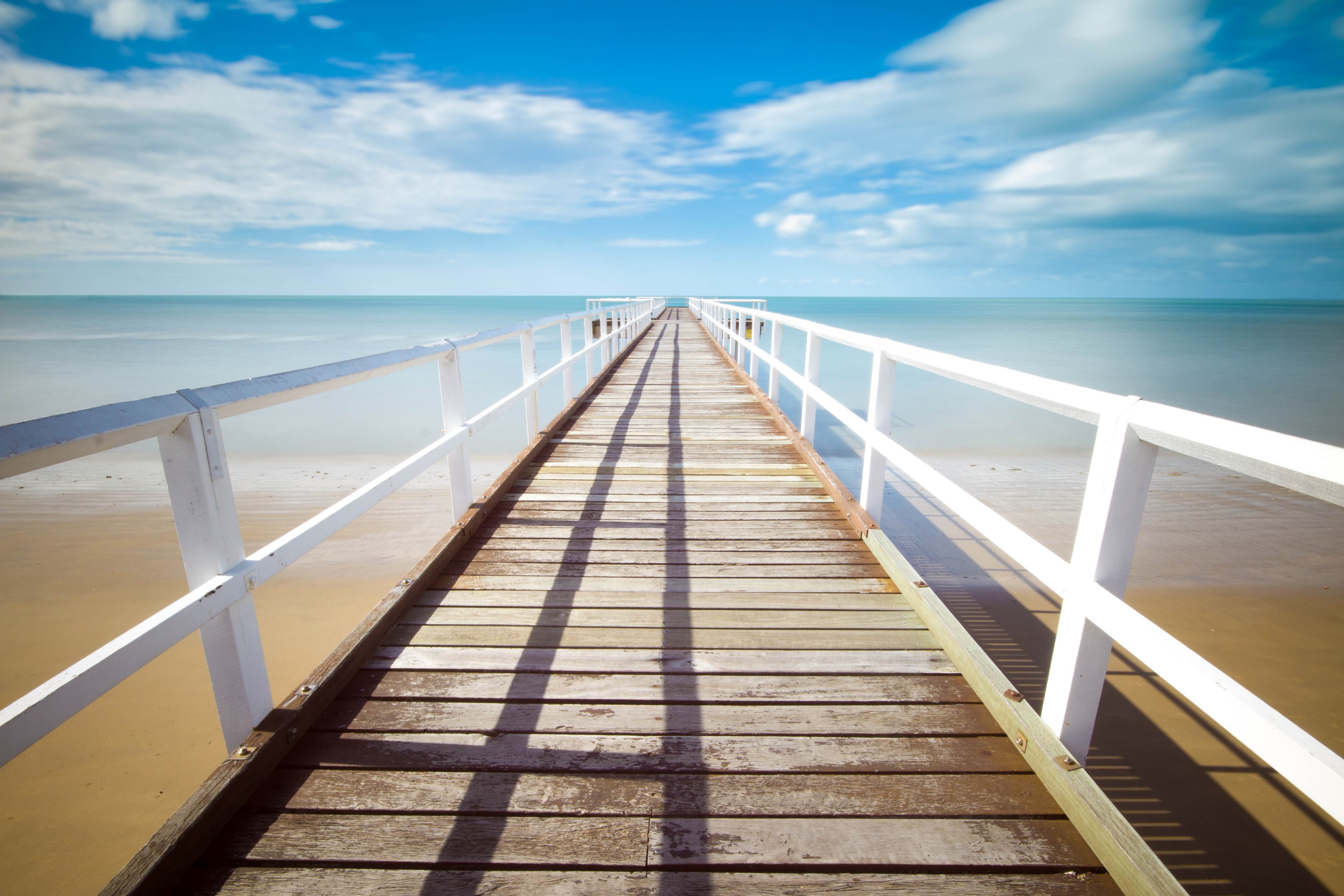 wooden pier pathway with white wooden railing, wooden pier 4k, HD Wallpaper