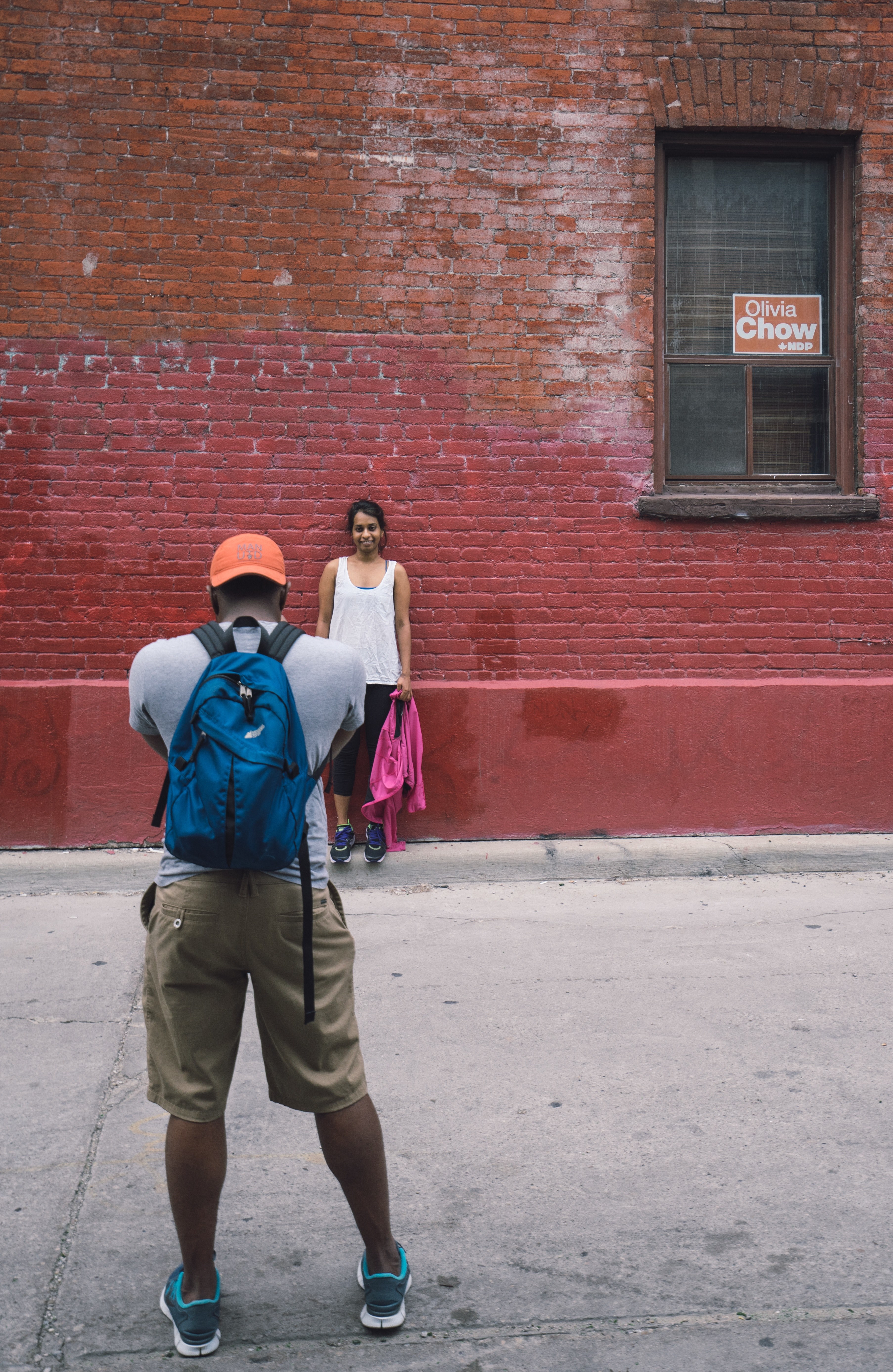 photowalk backpack photographer and portrait hd, 4k, Phone HD Wallpaper