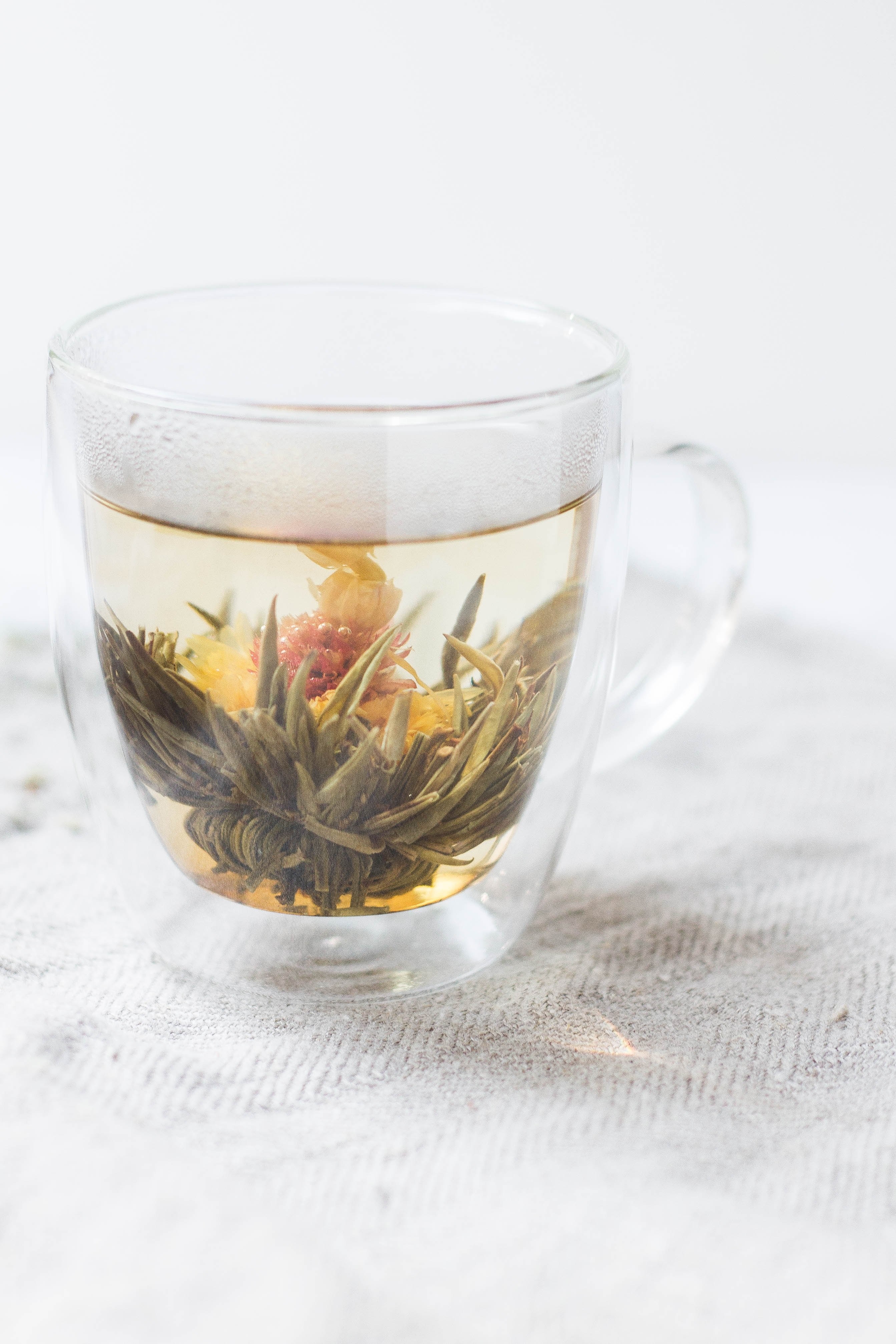 tea blooming tea flower tea and herb hd, 4k, Phone HD Wallpaper
