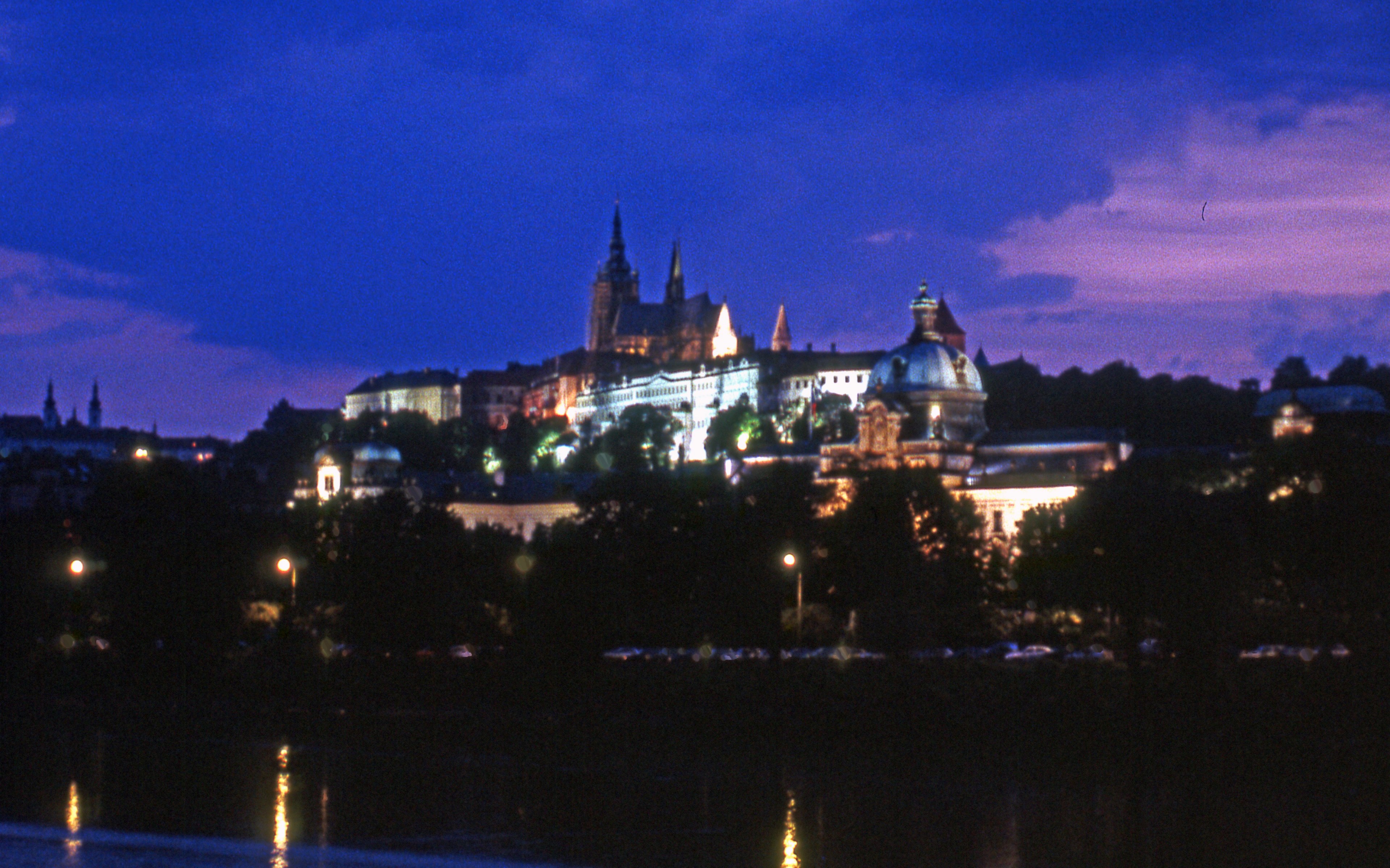 prague castle and st vitius cathedral 4k, HD Wallpaper