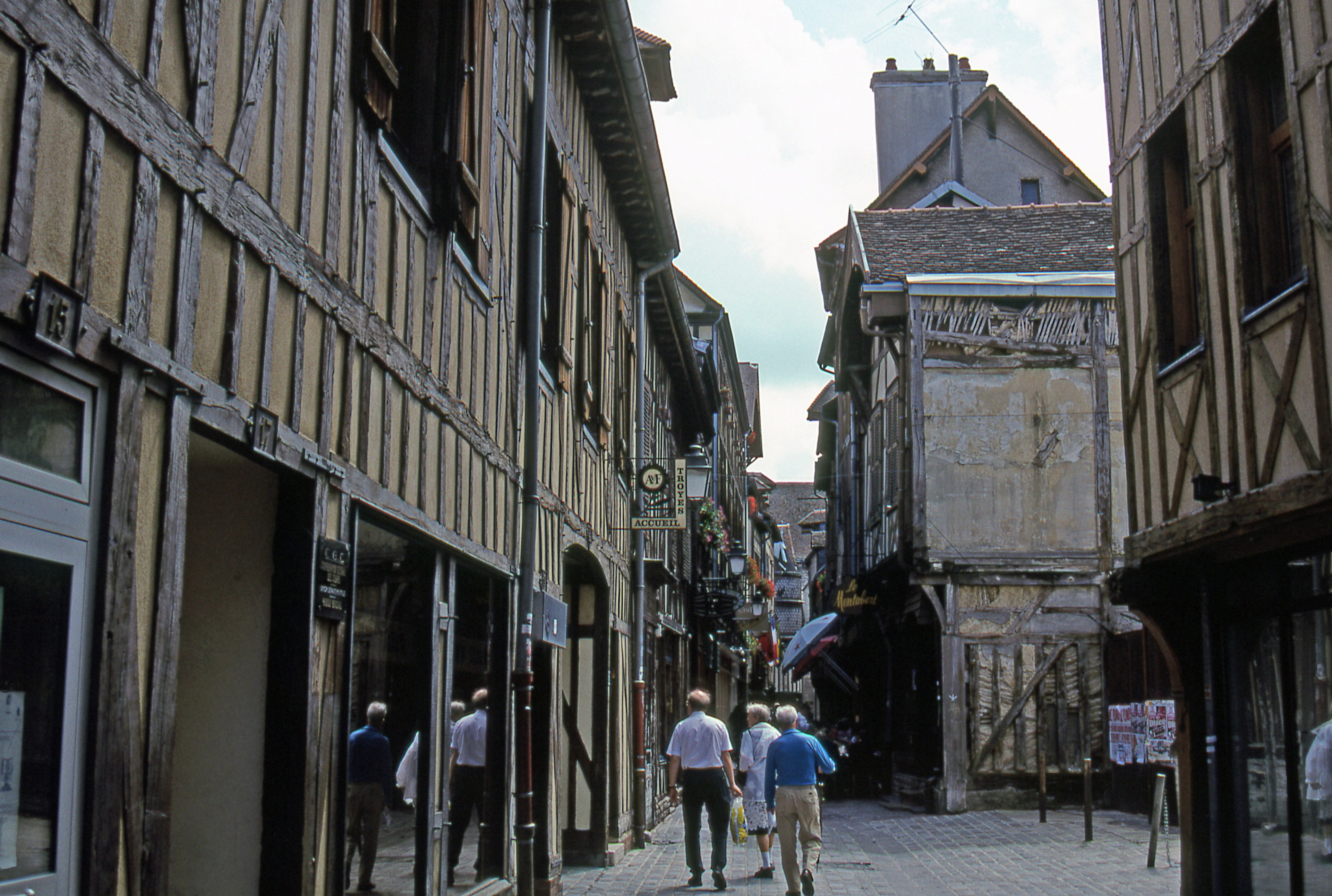 rue des chats troyes 4k, HD Wallpaper