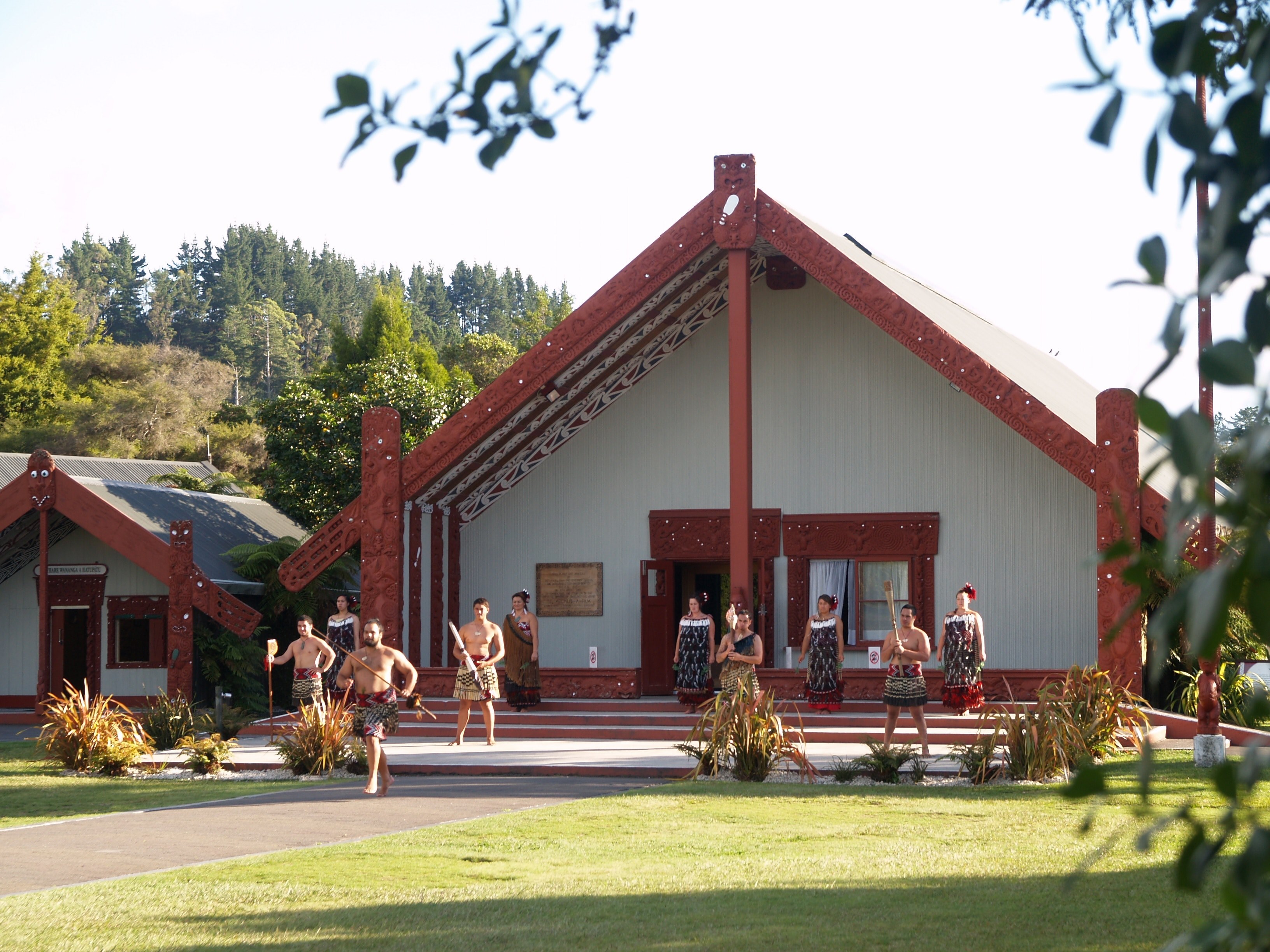 maori greeting visitors 4k, HD Wallpaper