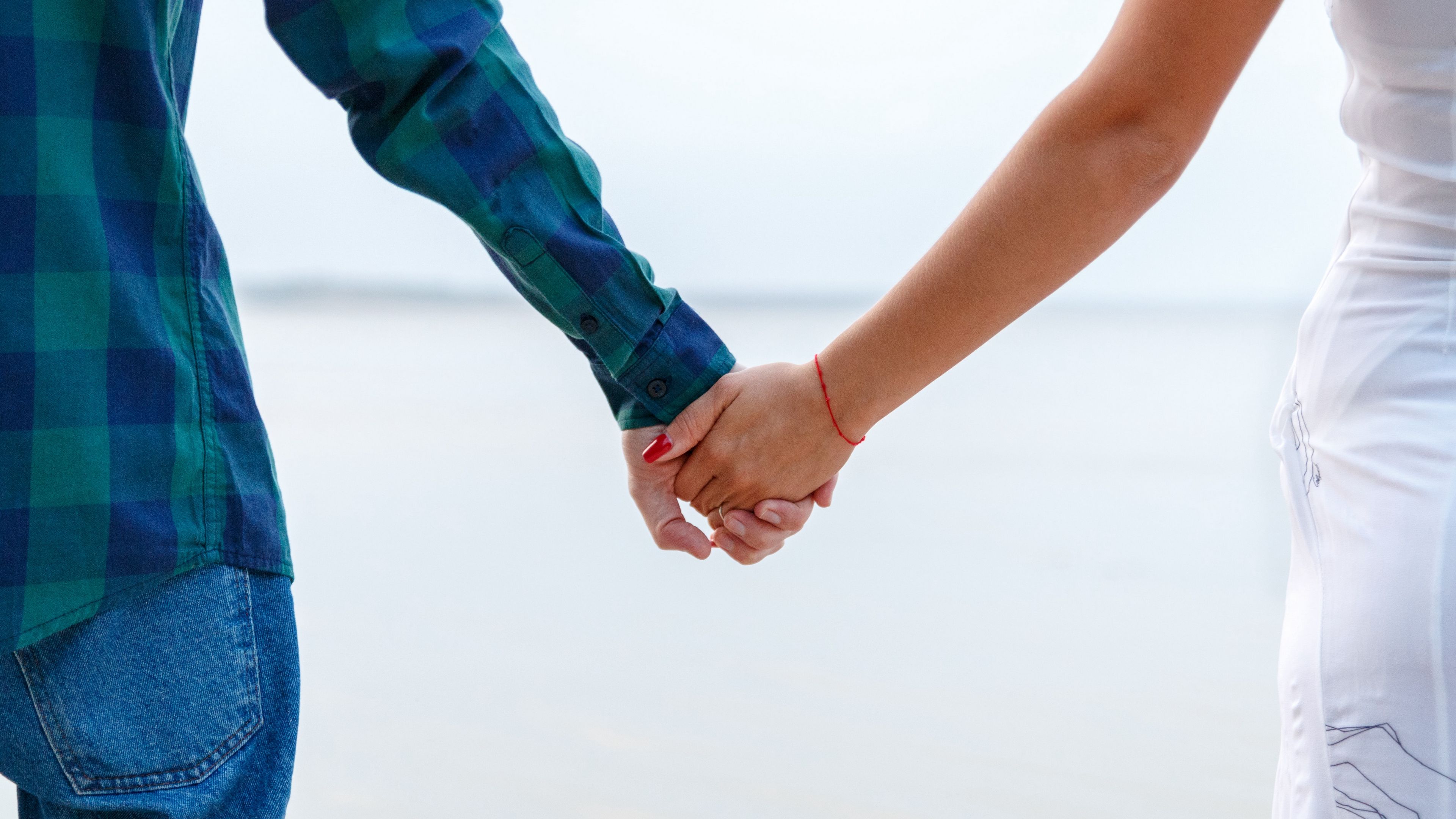 love, couple, hands, 4k, HD Wallpaper