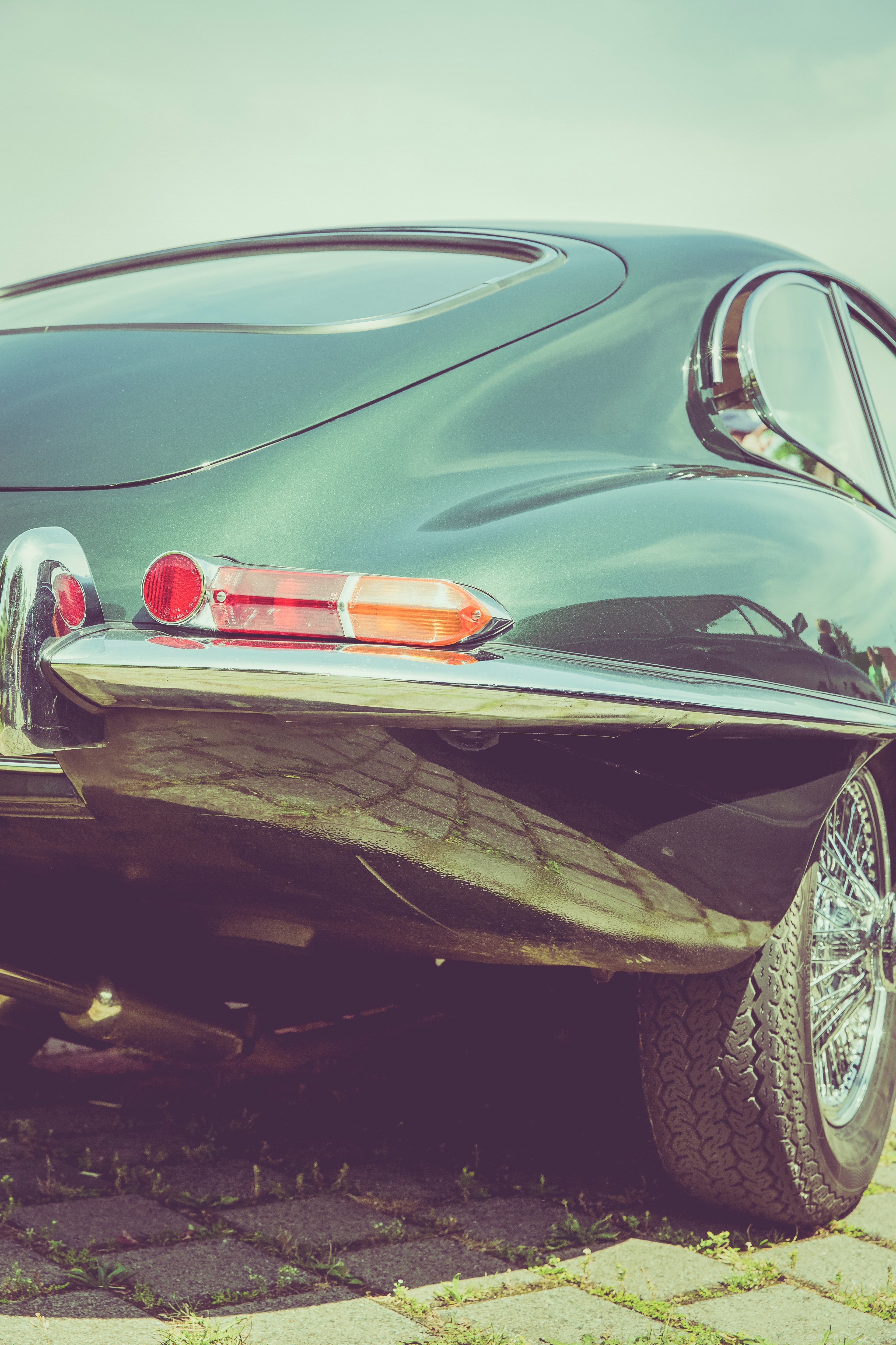 car vehicle tire and luxury car hd, 4k, Phone HD Wallpaper