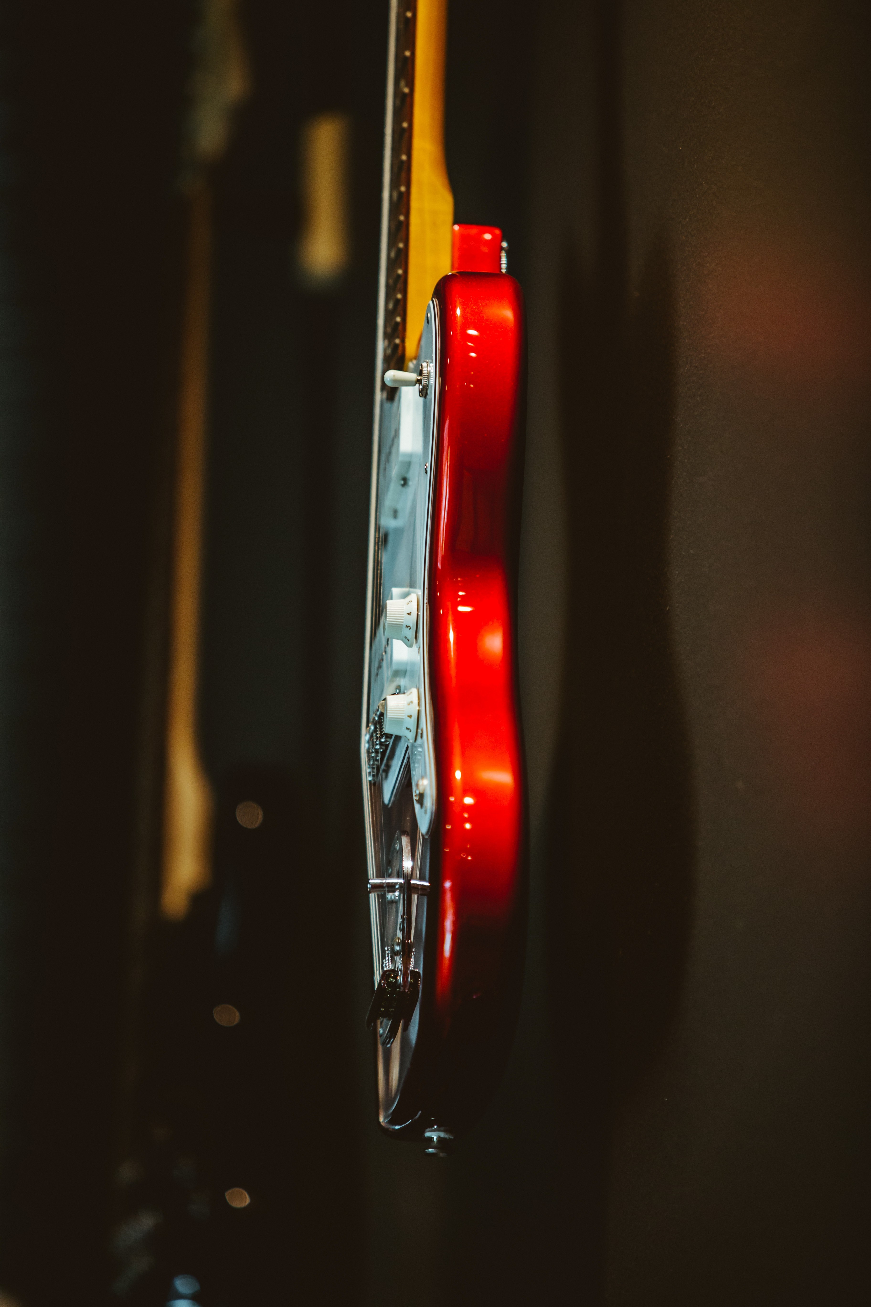 instrument guitar music and red hd, 4k, Phone HD Wallpaper