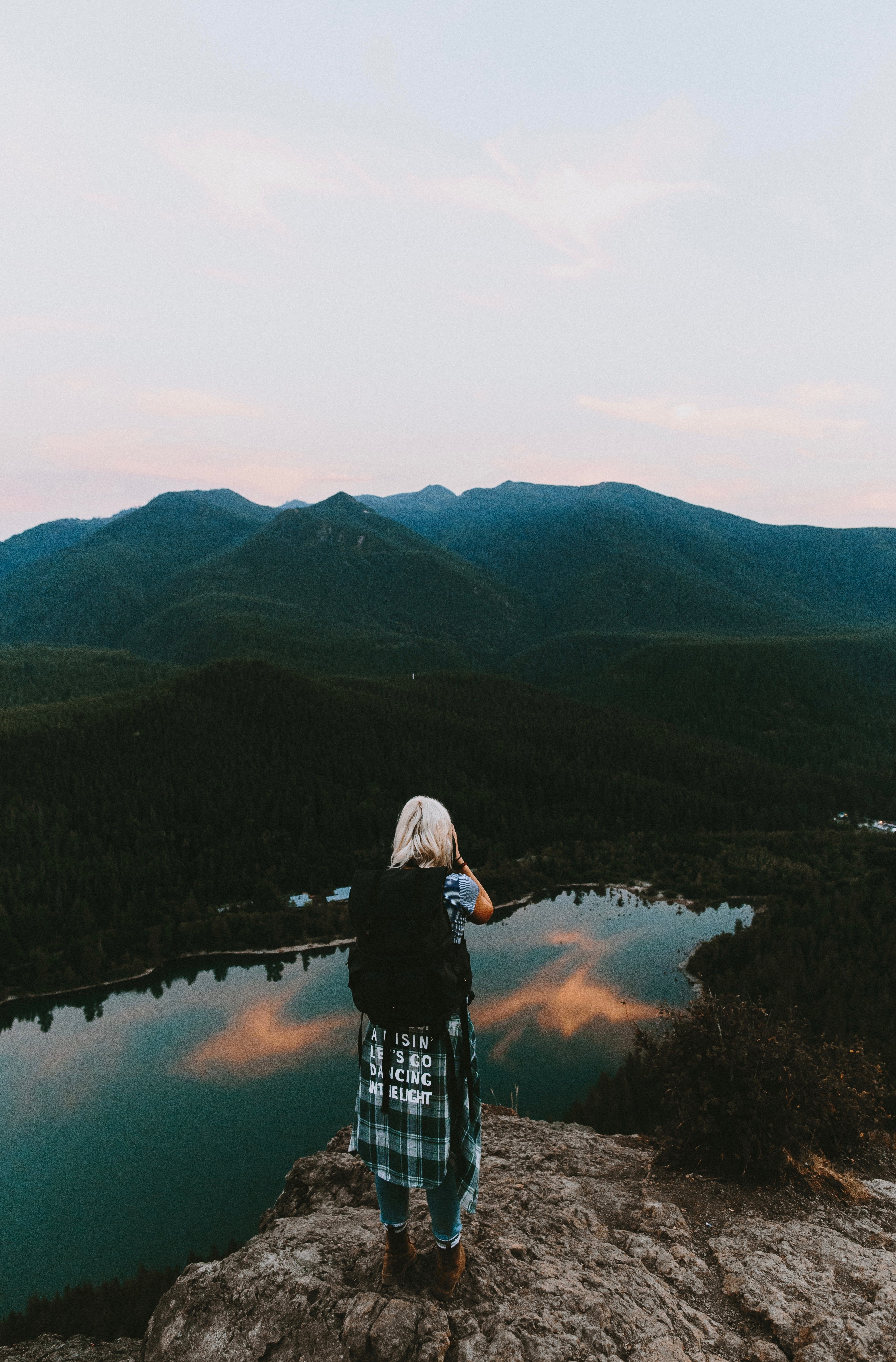 sunset at rattlesnake lake 4k, Phone HD Wallpaper