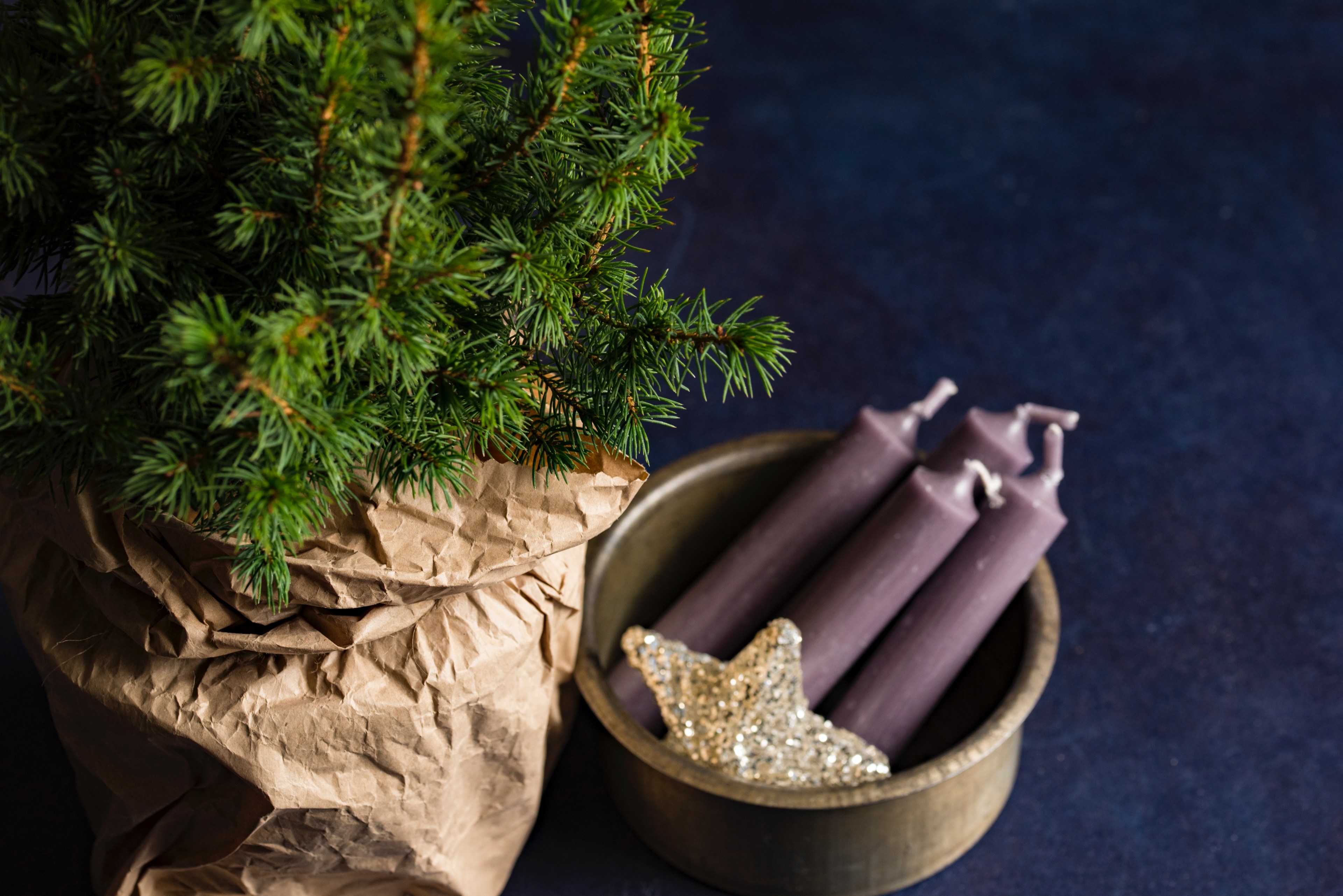 tree christmas festive and candle 4k, HD Wallpaper