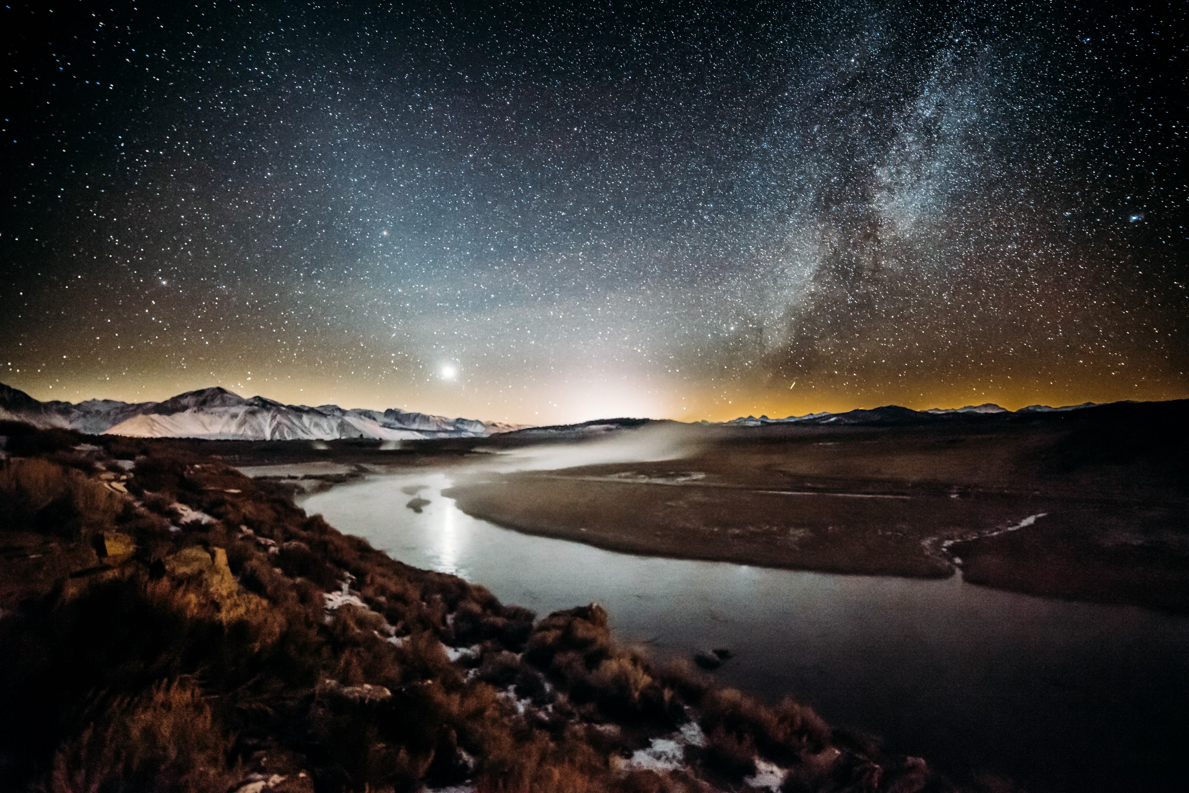 star studded night sky over the river in mammoth lakes with mountains in the distance, _river mammoth lakes stars 4k, HD Wallpaper