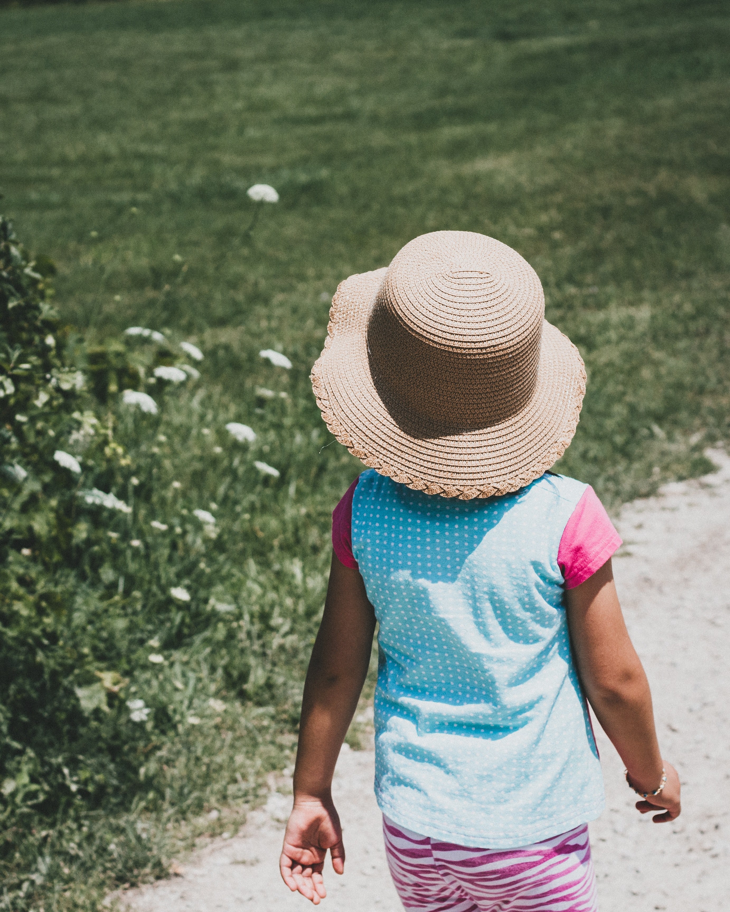 child hat toddler and girl hd, 4k, Phone HD Wallpaper