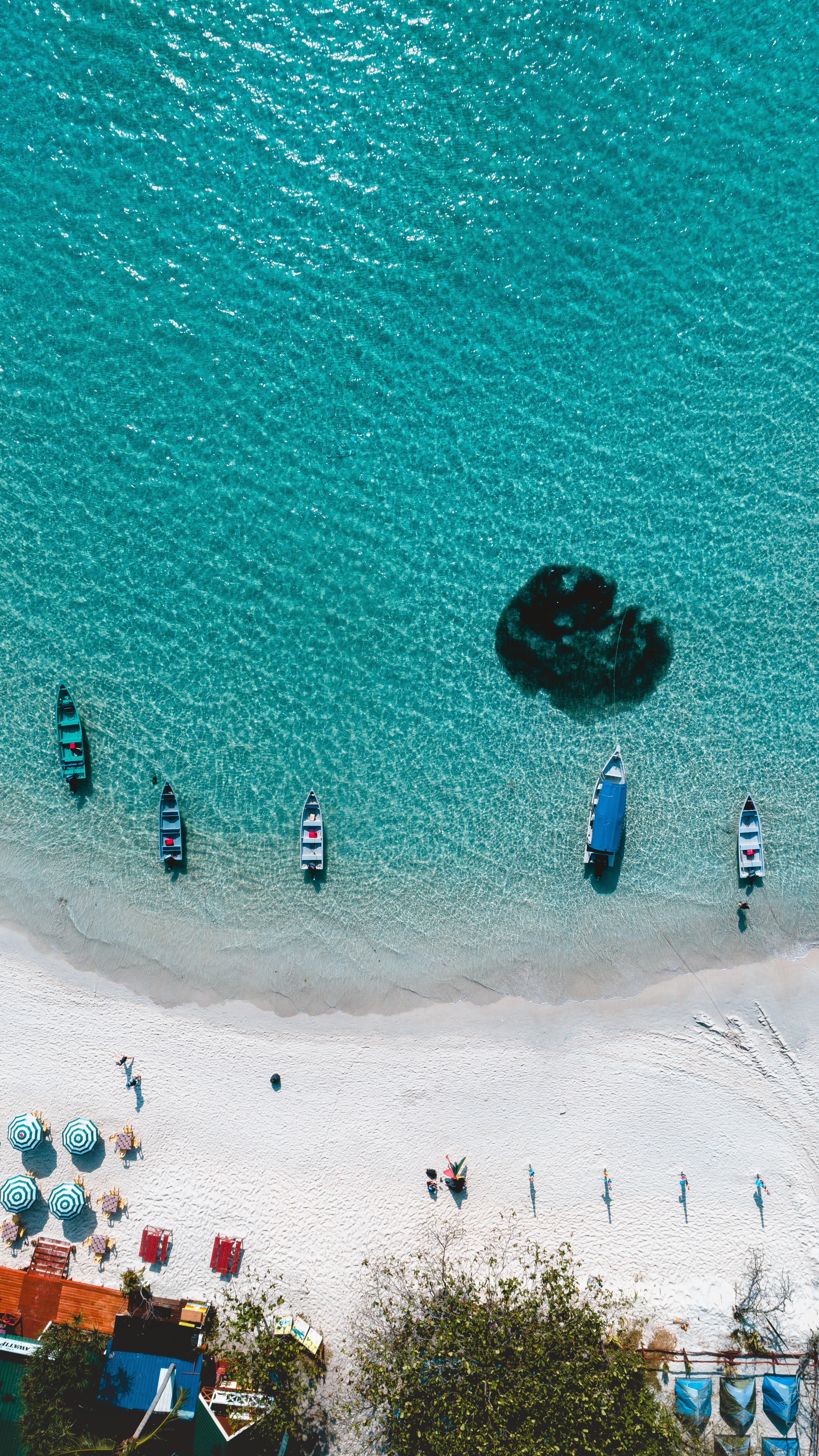 ocean and boats at perhentian islands malaysia 4k, Phone HD Wallpaper