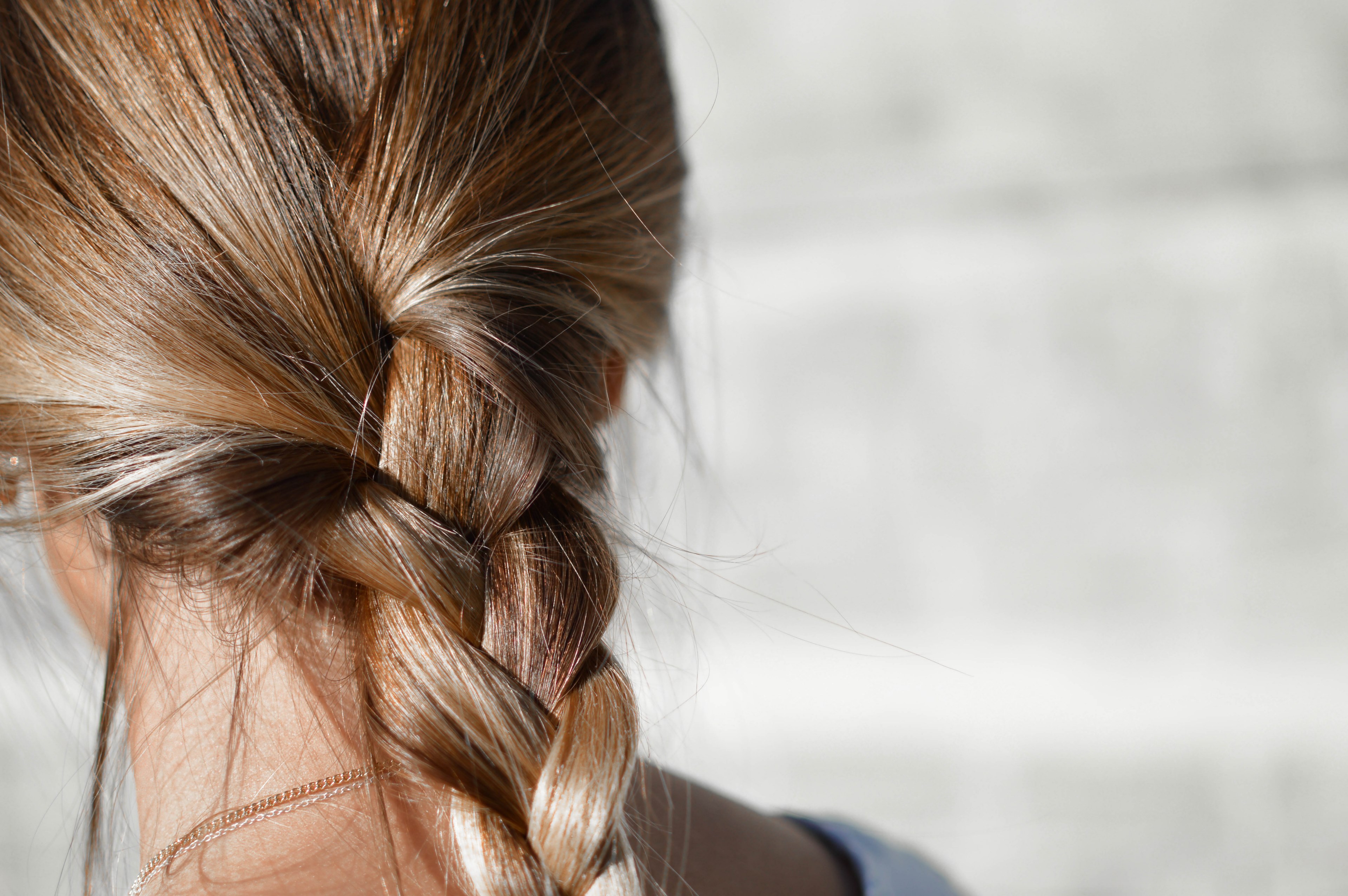 back of a womans head with a casual braid, braided hair 4k, HD Wallpaper