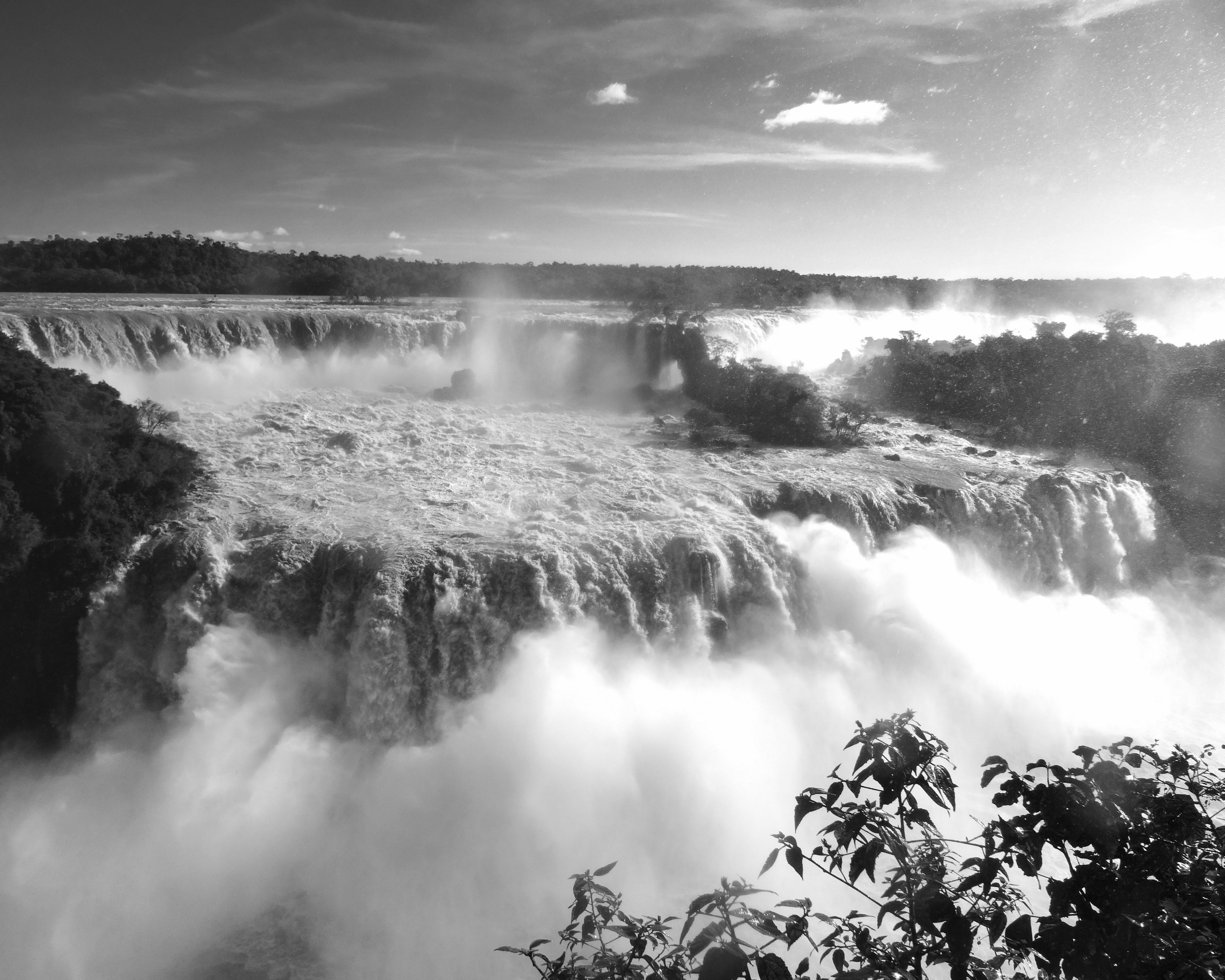 waterfall black and white cascade and water spray 4k, HD Wallpaper