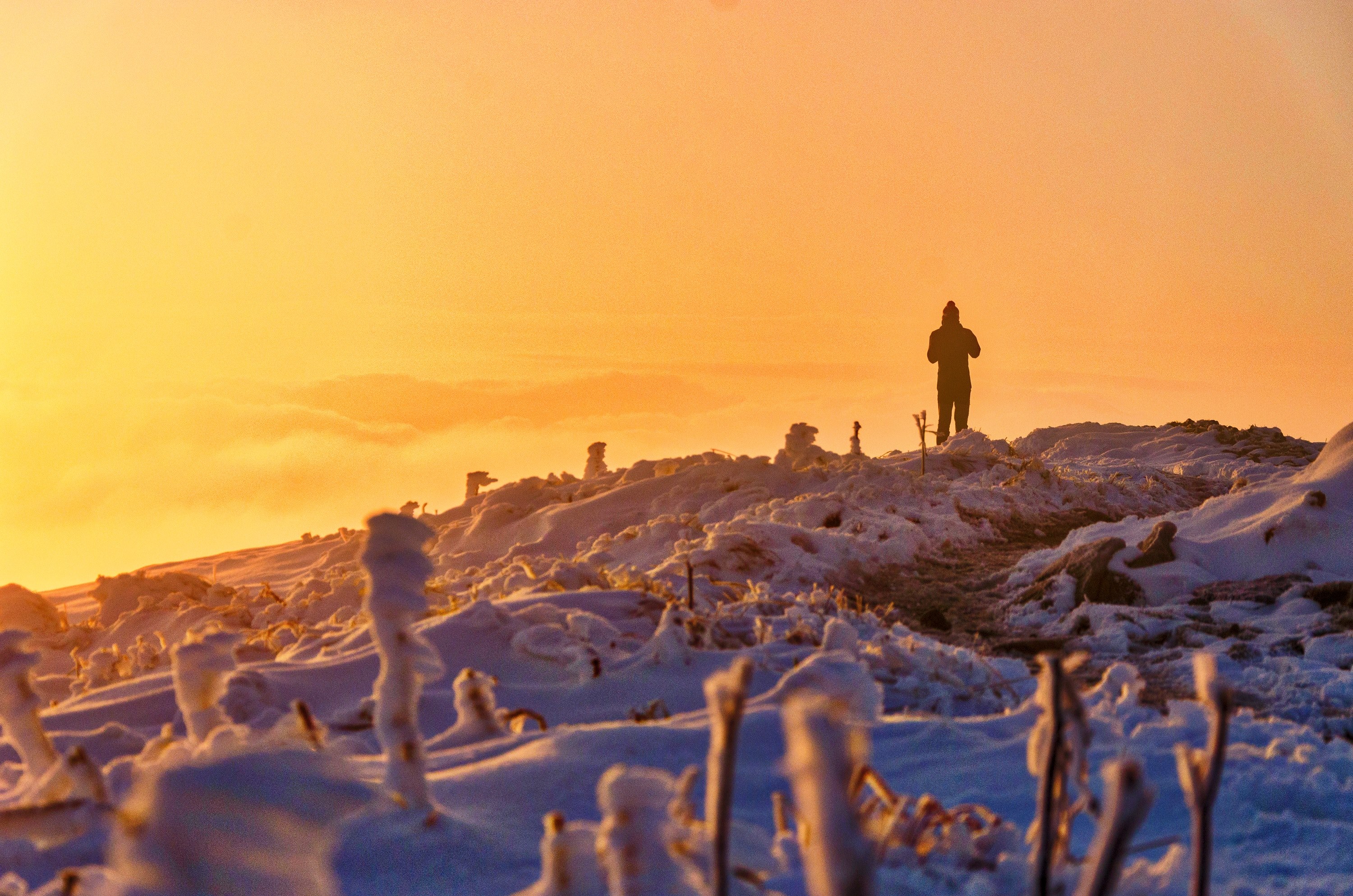 mountain snow path and track 4k, HD Wallpaper