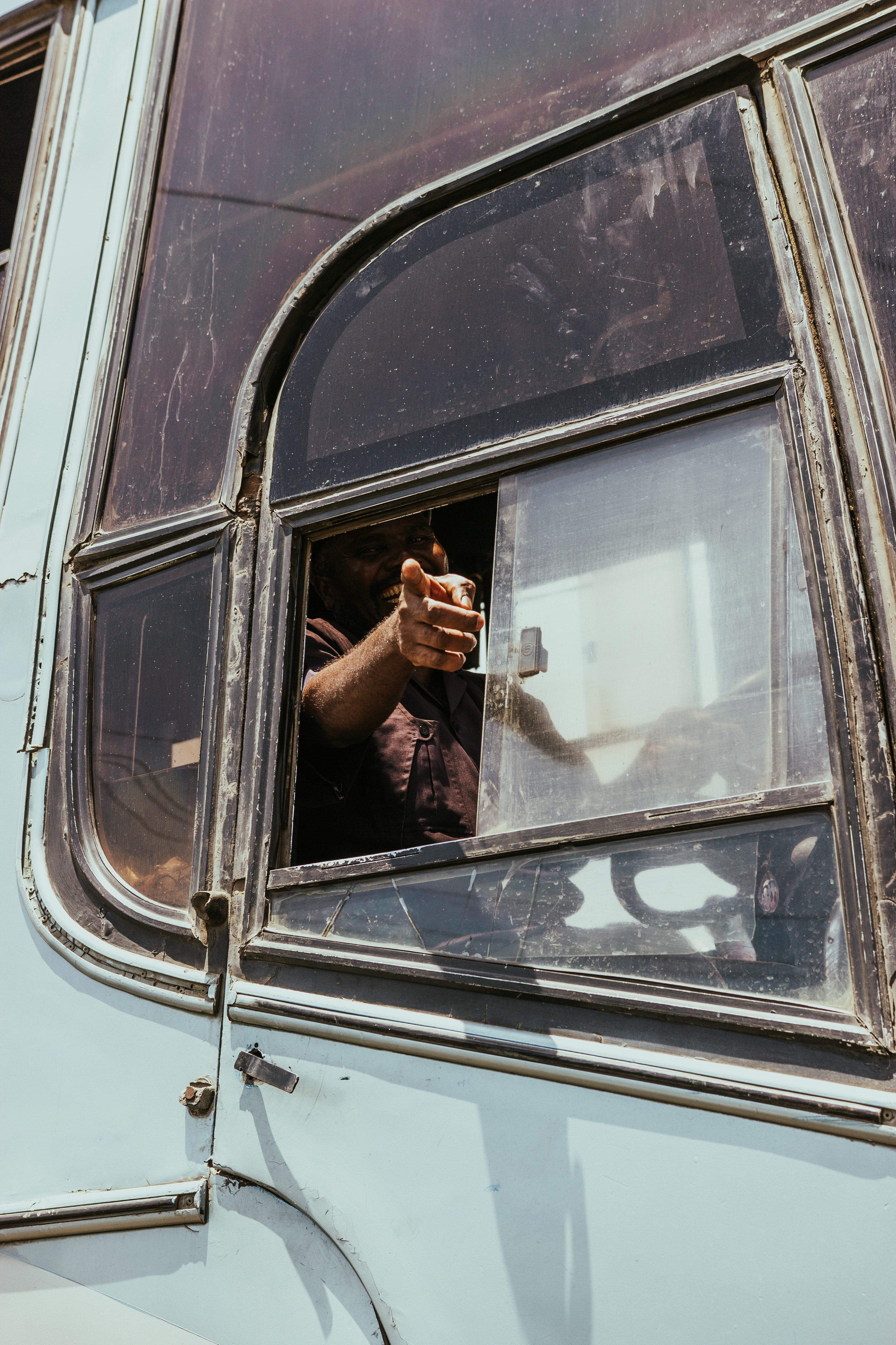 window vehicle pointing and hand hd, 4k, Phone HD Wallpaper