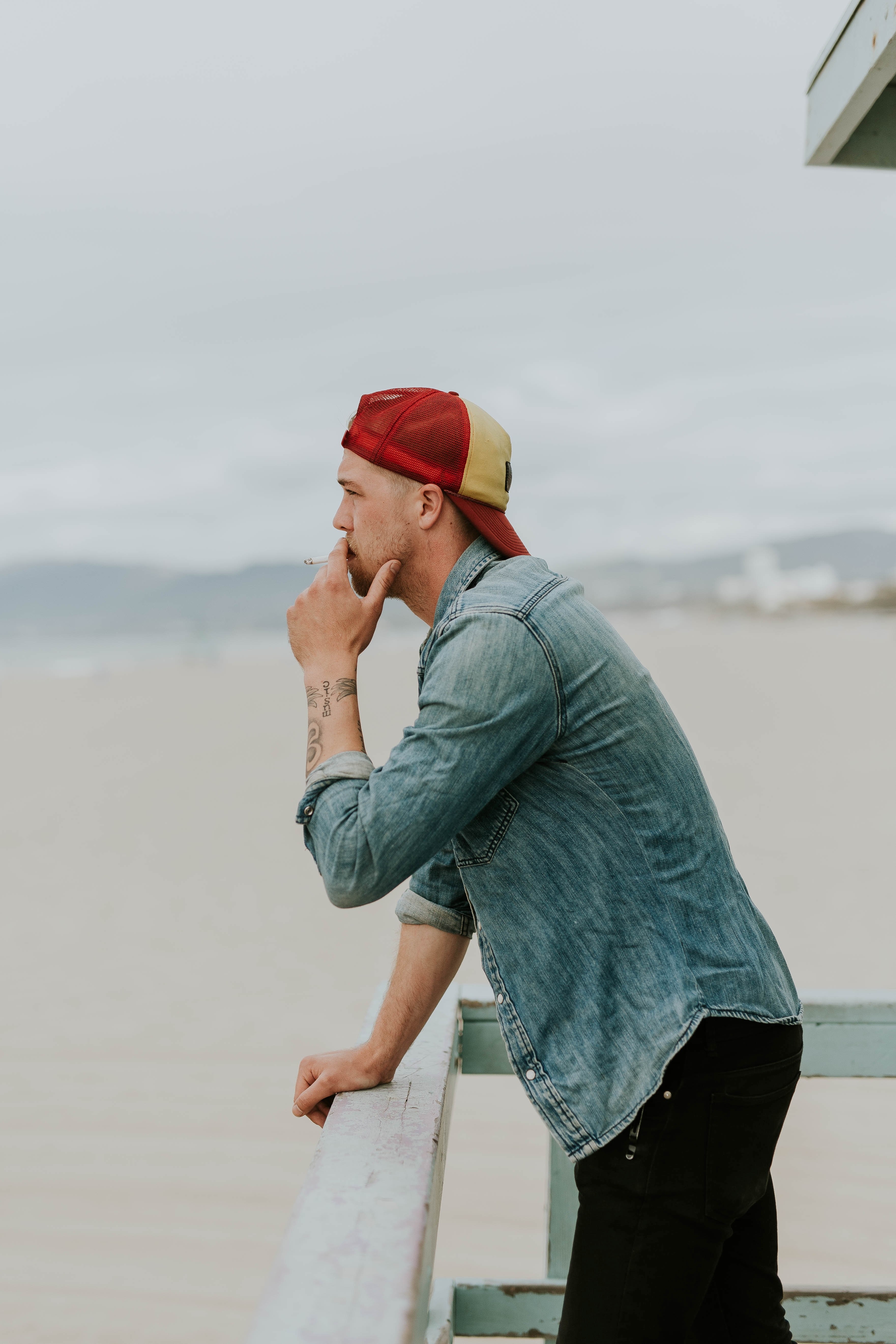 person sand venice and beach hd, 4k, Phone HD Wallpaper