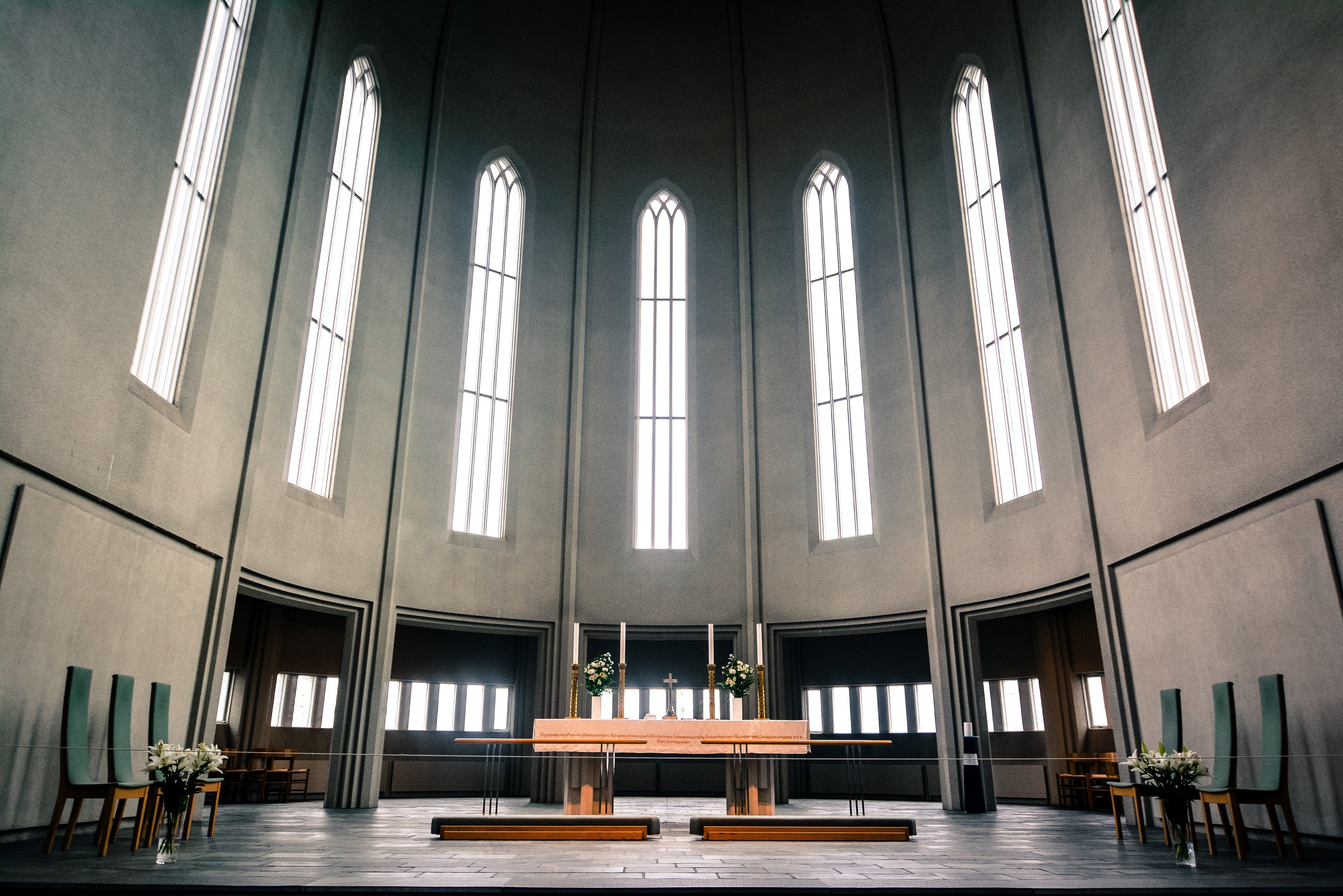 church indoor inside and window 4k, HD Wallpaper