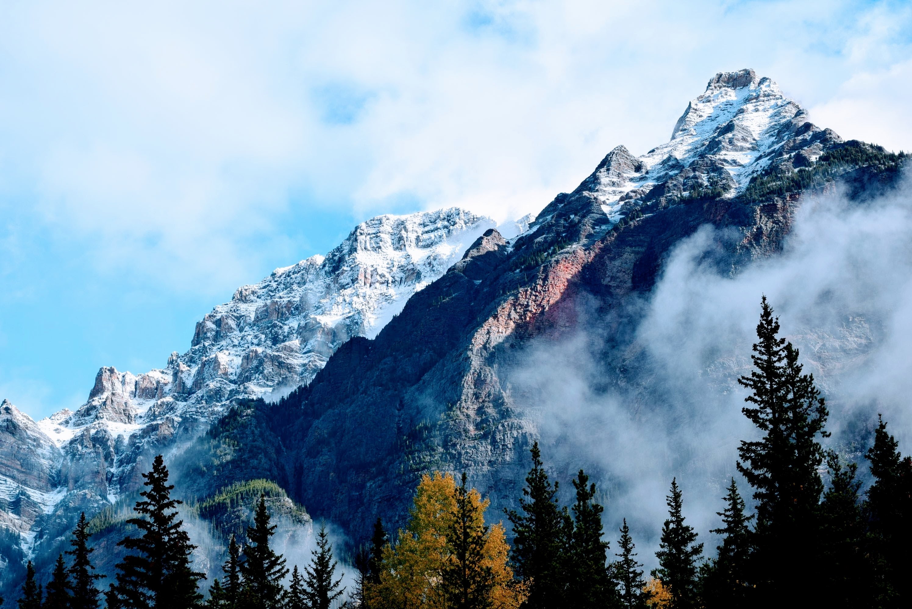 imposing snow topped mountain peaks in jasper national park, snowy peaks in jasper 4k, HD Wallpaper