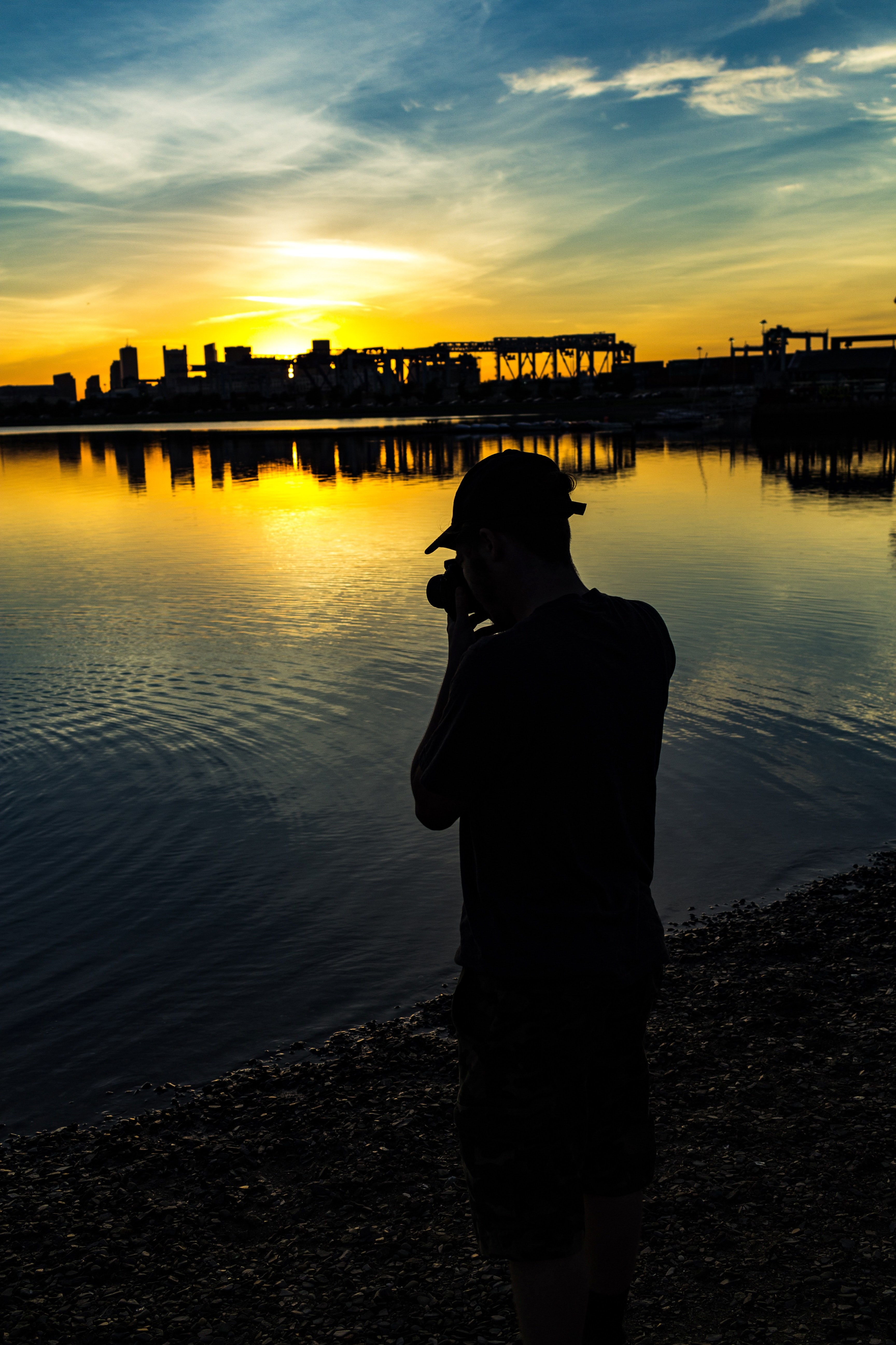capture moments 4k, Phone HD Wallpaper
