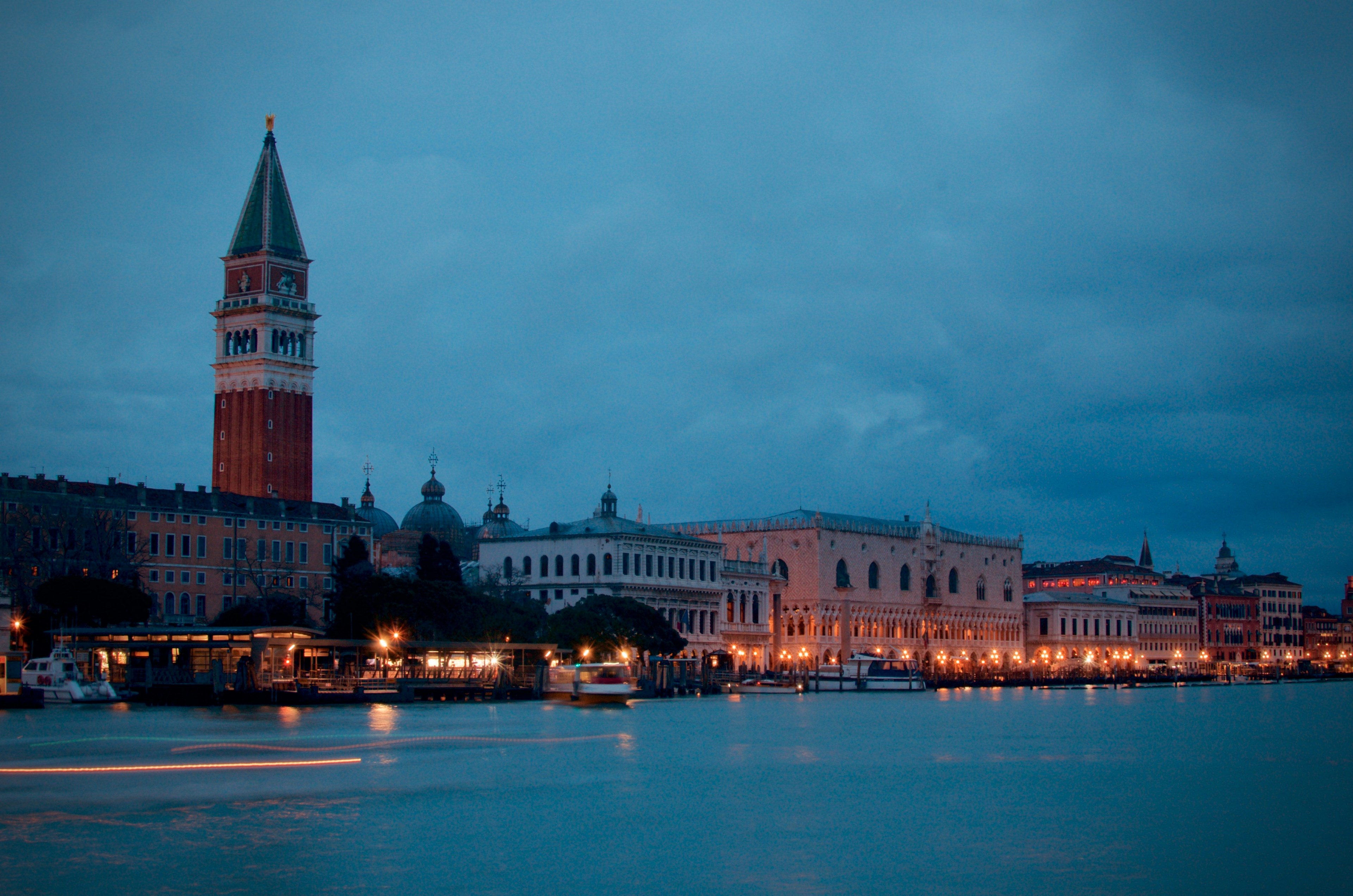 doges palace gondola venice and canal grande 4k, HD Wallpaper