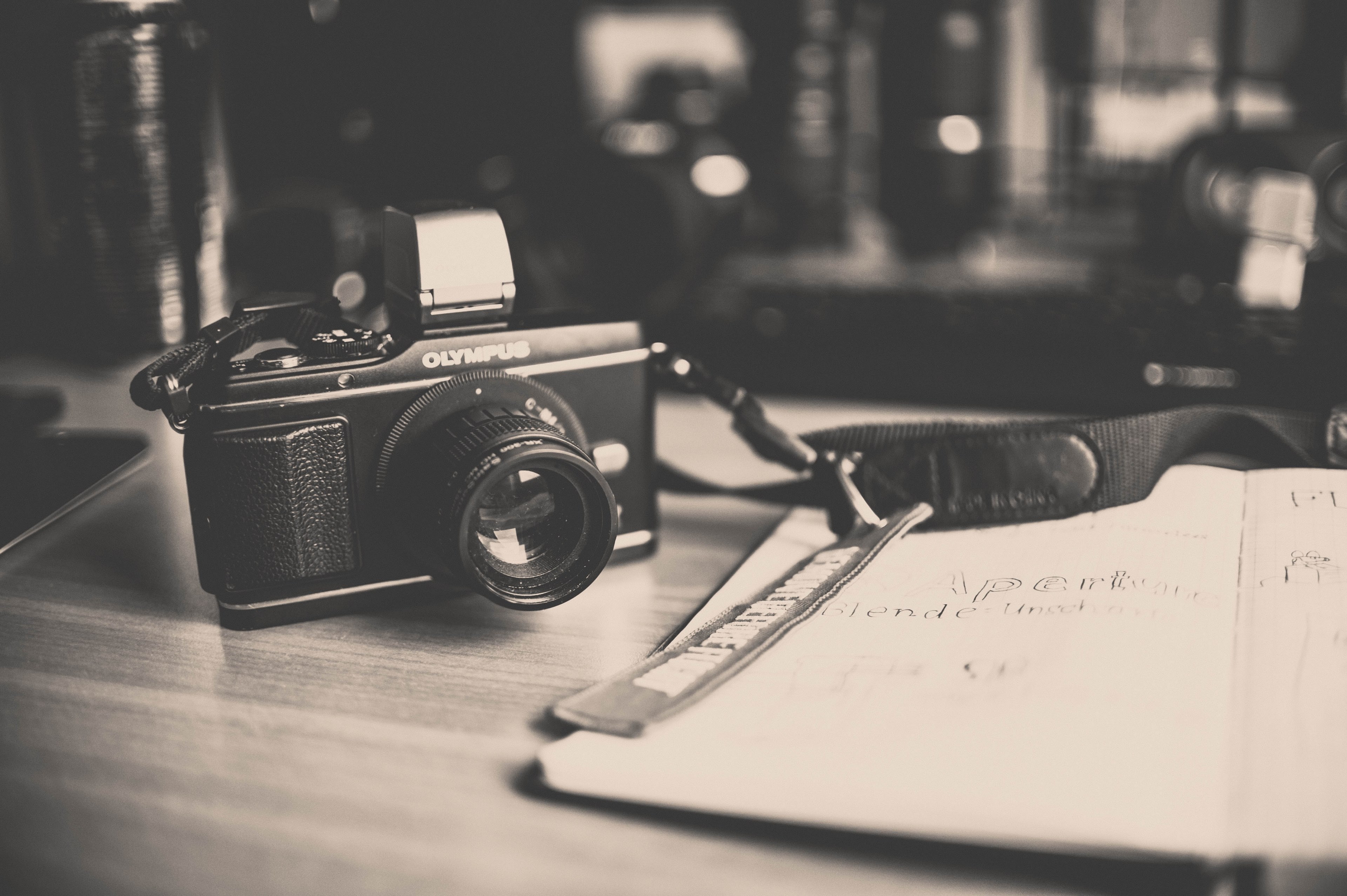 desk notebook old fashioned and vintage 4k, HD Wallpaper