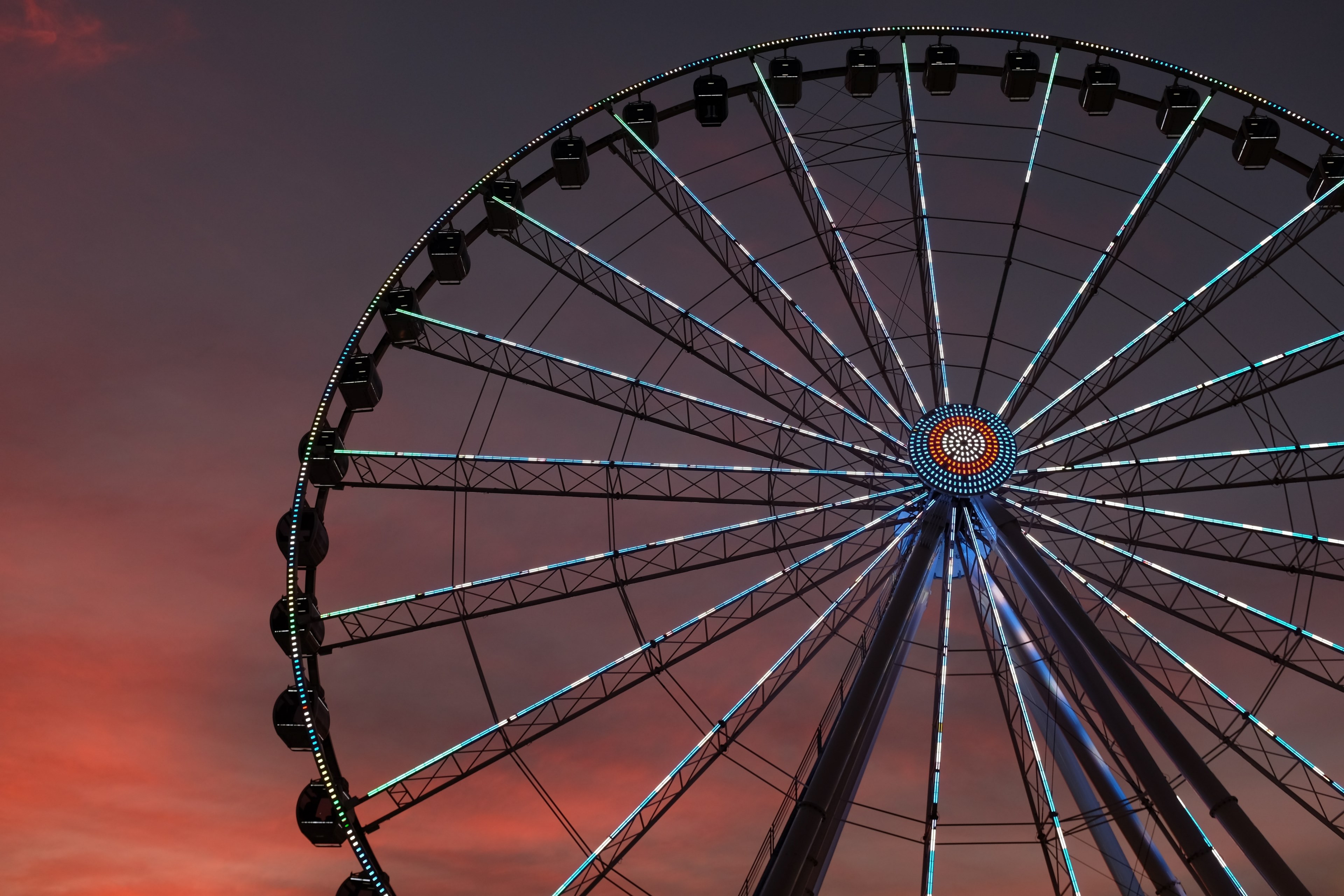 carnival ferris wheel with blue lights against an evening sunset, the great smoky mountain wheel in pigeon forge 4k, HD Wallpaper