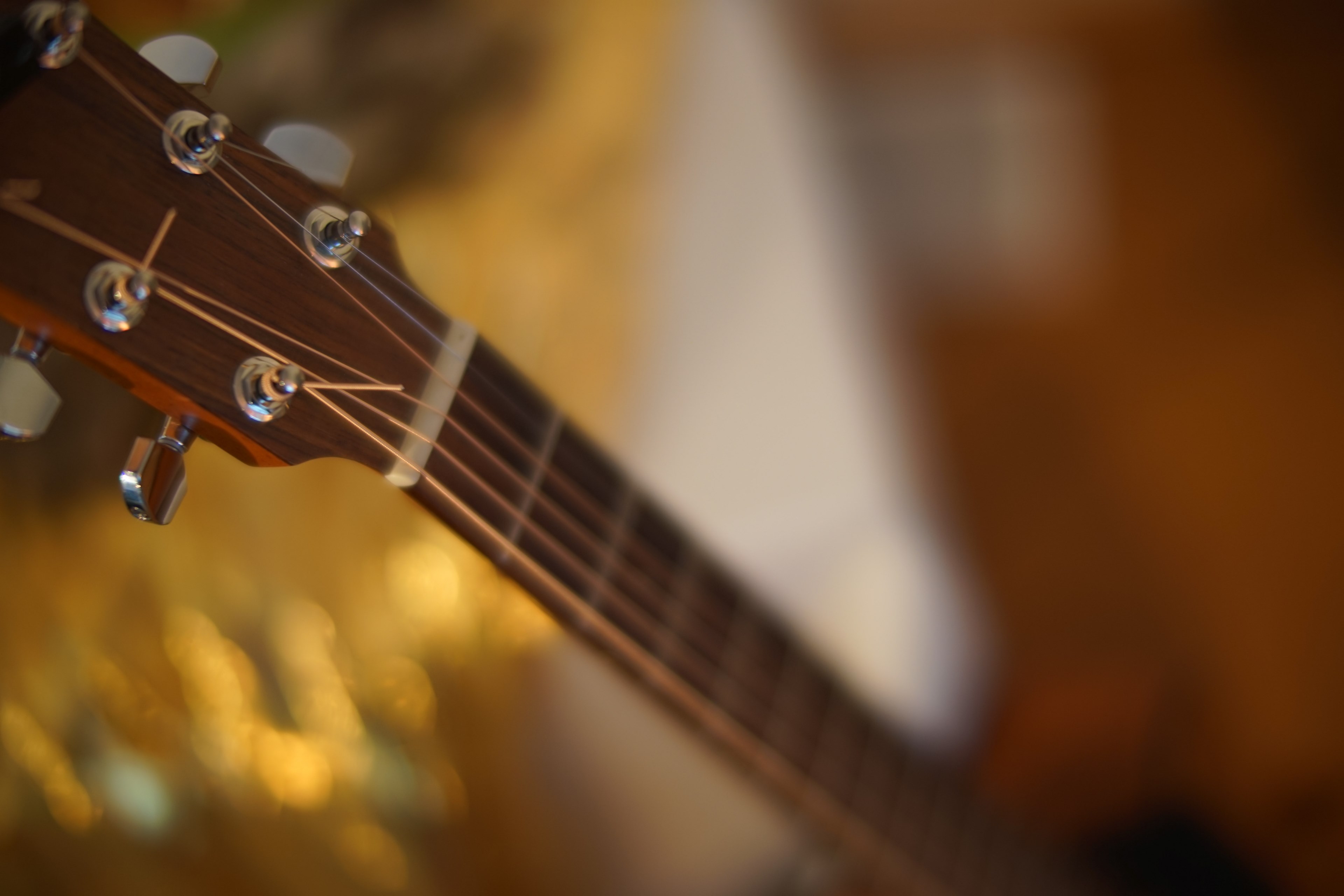 string bokeh sound and music 4k, HD Wallpaper