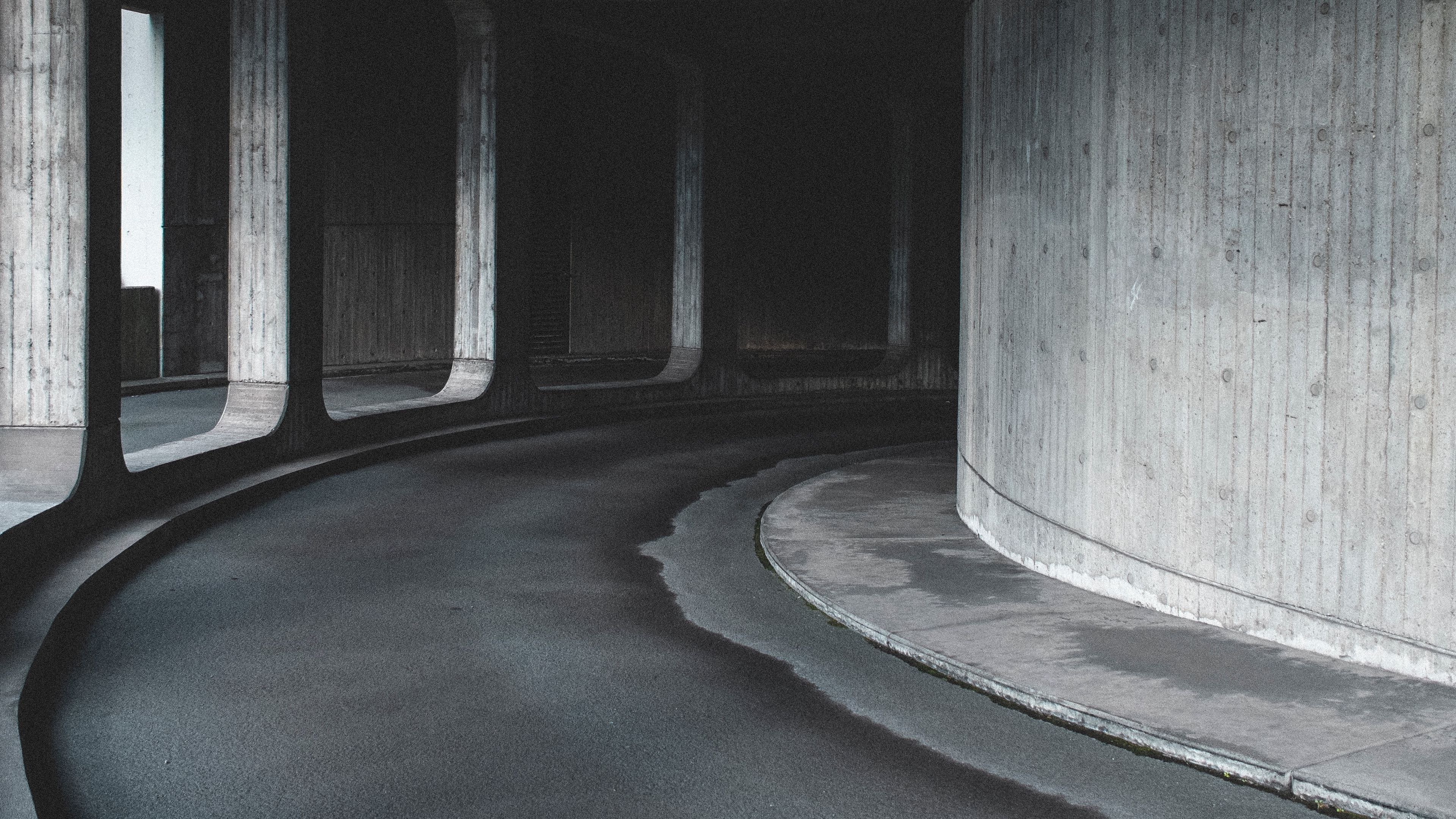 tunnel, road, columns, bw, 4k, HD Wallpaper