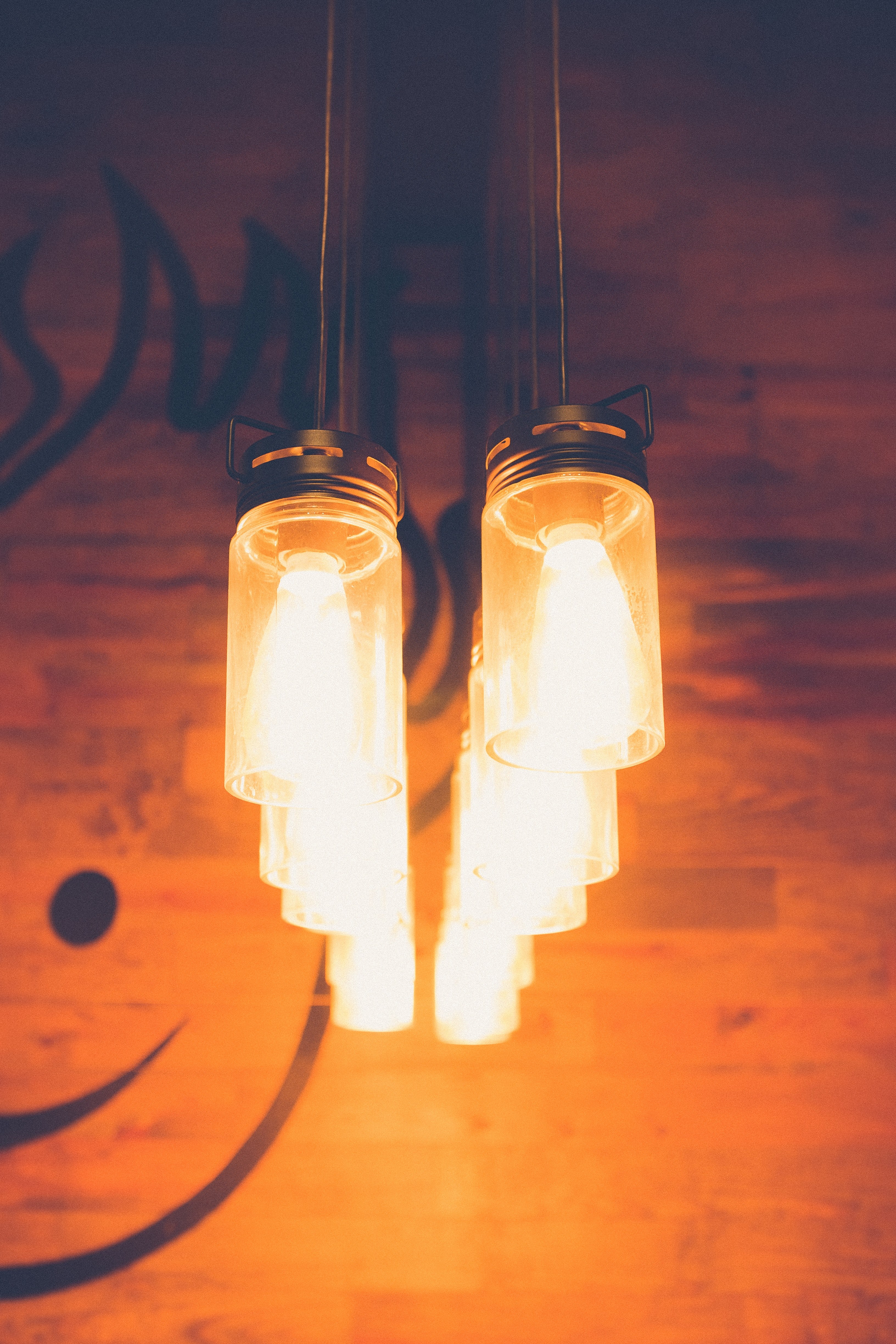 light hanging light barn light and restaurant hd, 4k, Phone HD Wallpaper