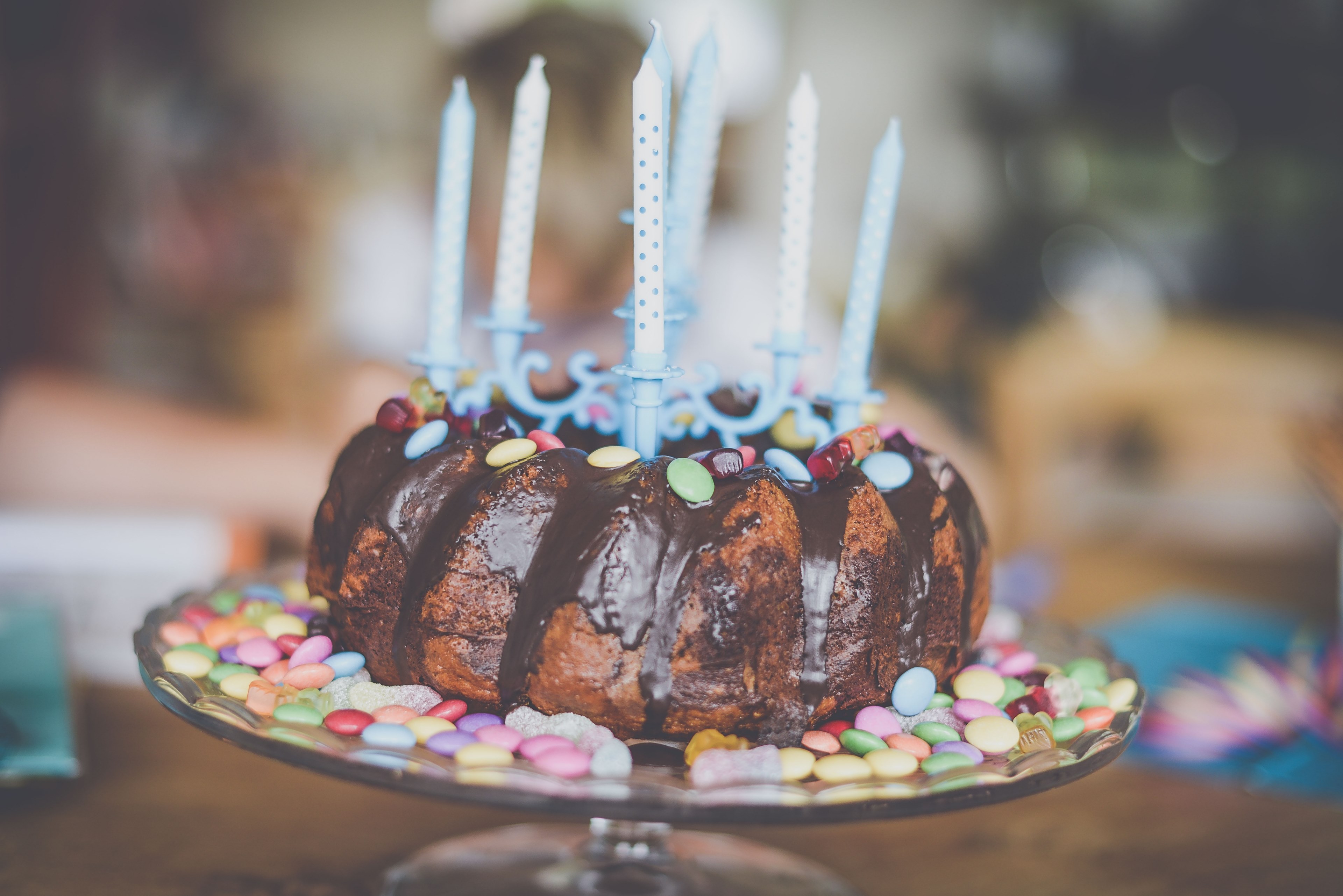 birthday cake with candles 4k, HD Wallpaper