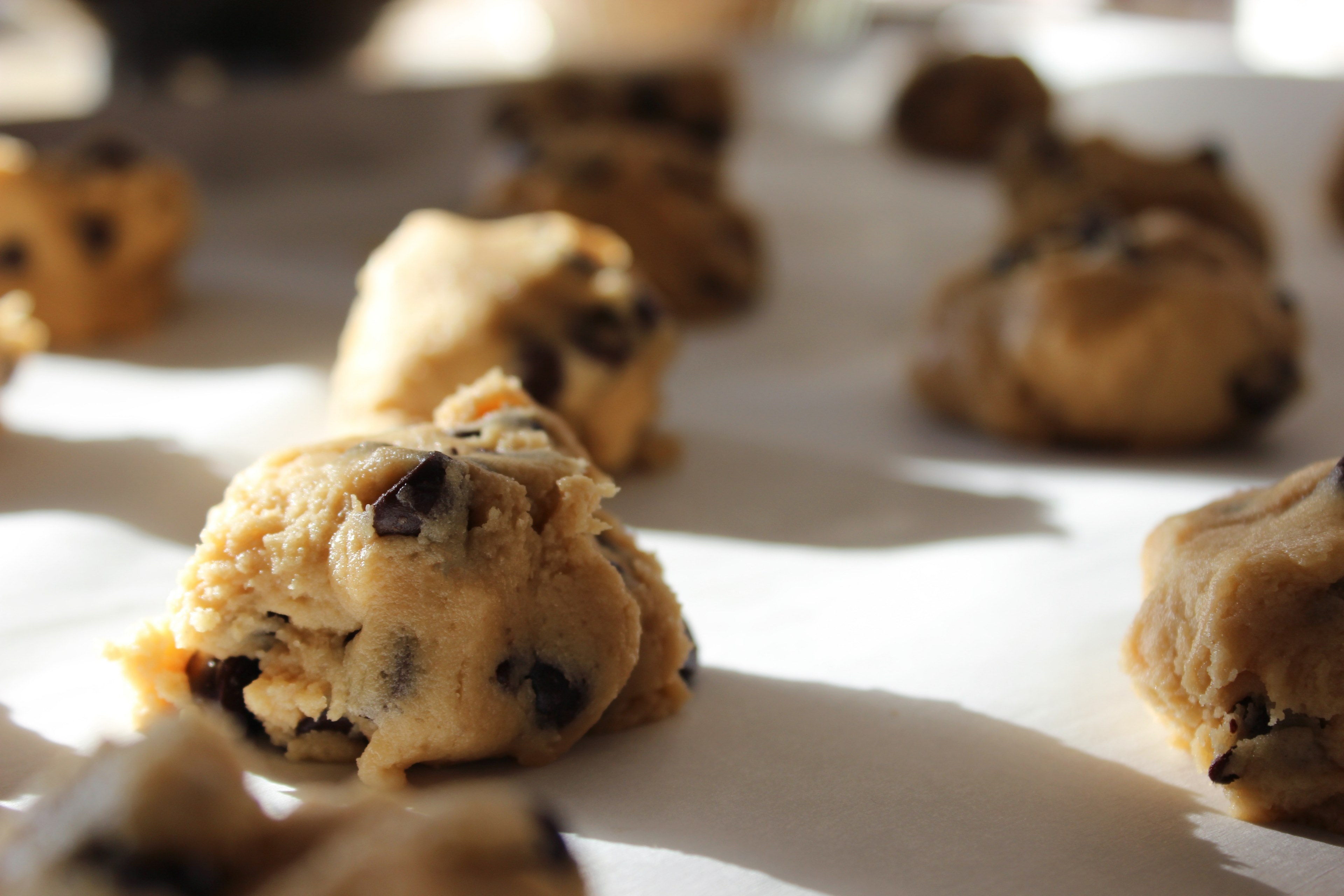 dough cookie chocolate and chocolate chips 4k, HD Wallpaper