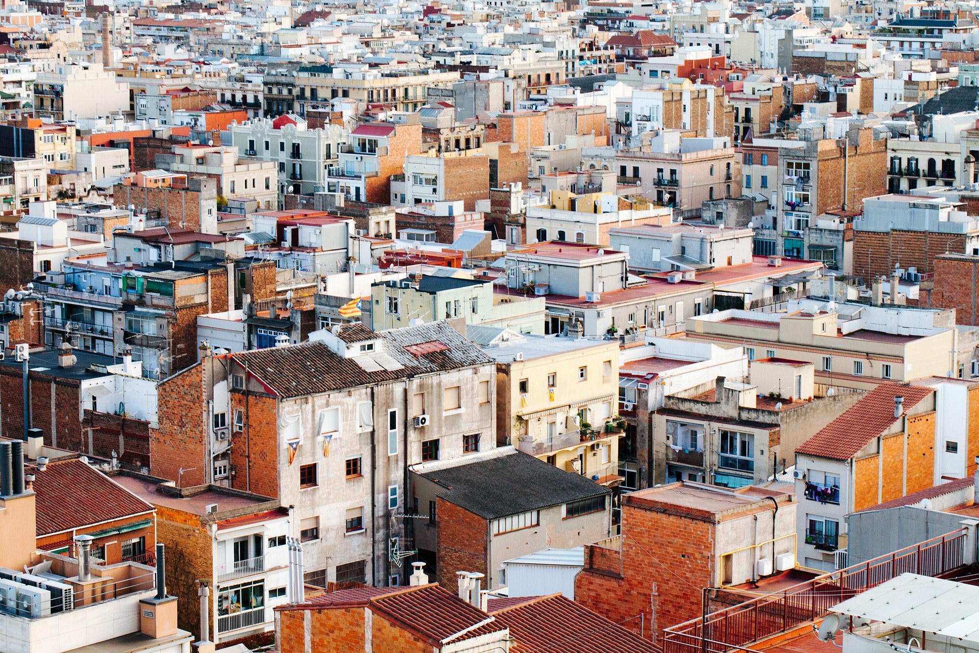 brick houses in a residential neighborhood in barcelona, brick houses in barcelona 4k, HD Wallpaper